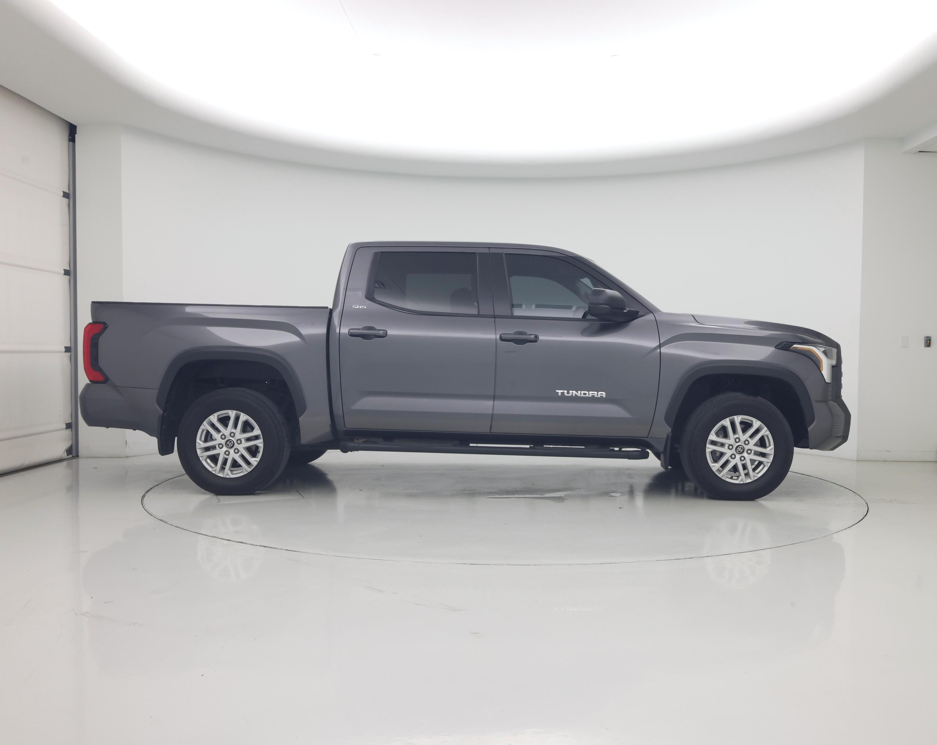 Thumbnail: 2024 Toyota Tundra - 7