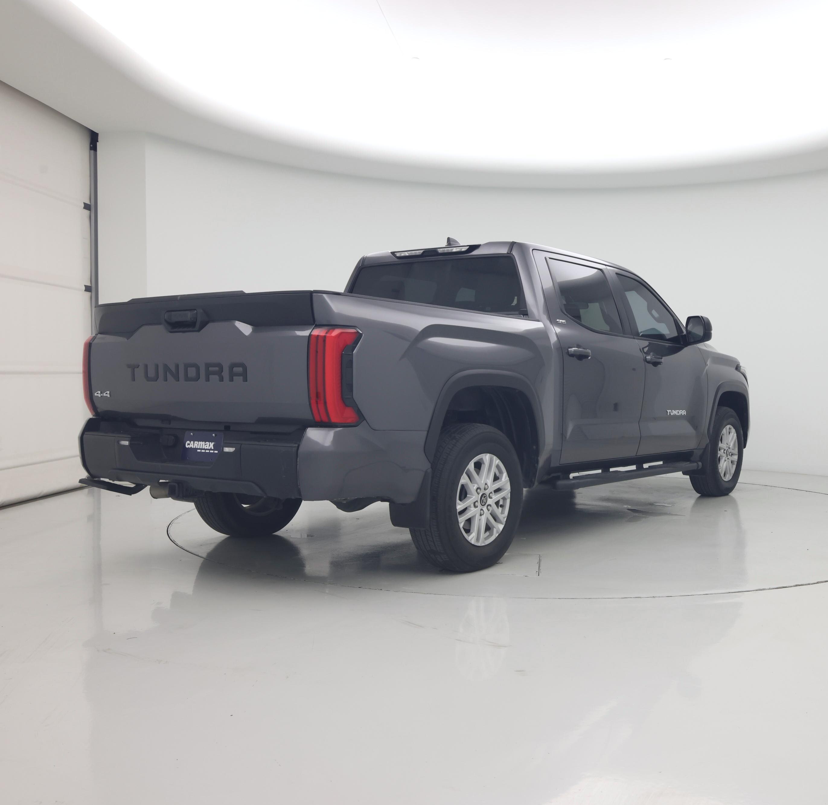 Thumbnail: 2024 Toyota Tundra - 8