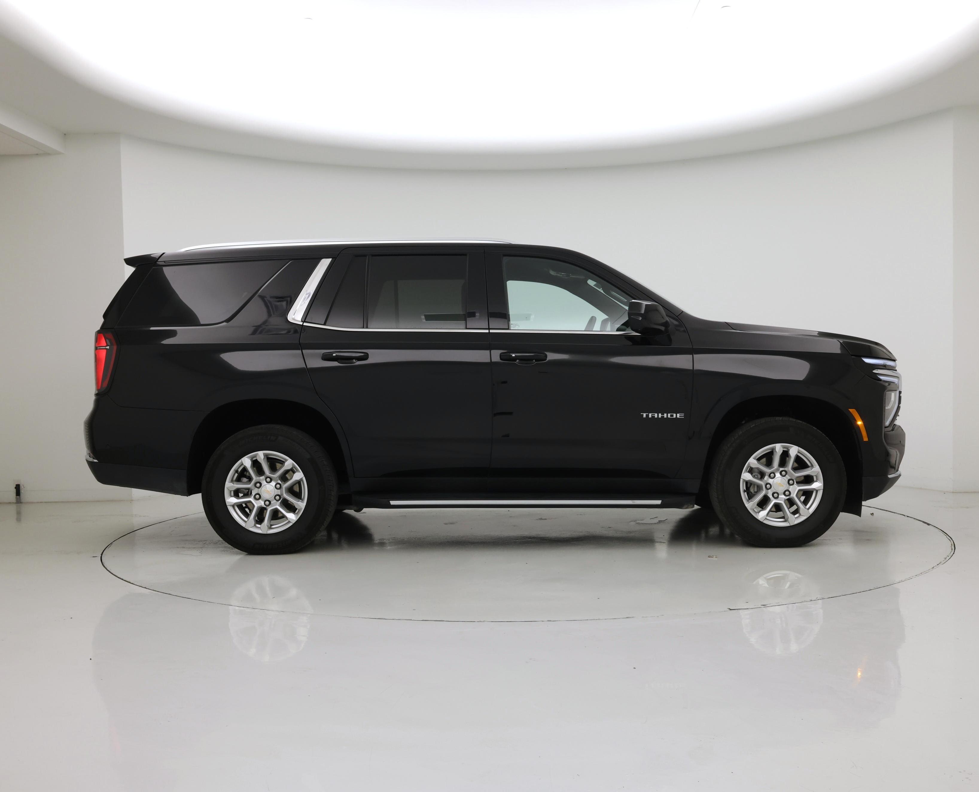 Thumbnail: 2025 Chevrolet Tahoe - 7