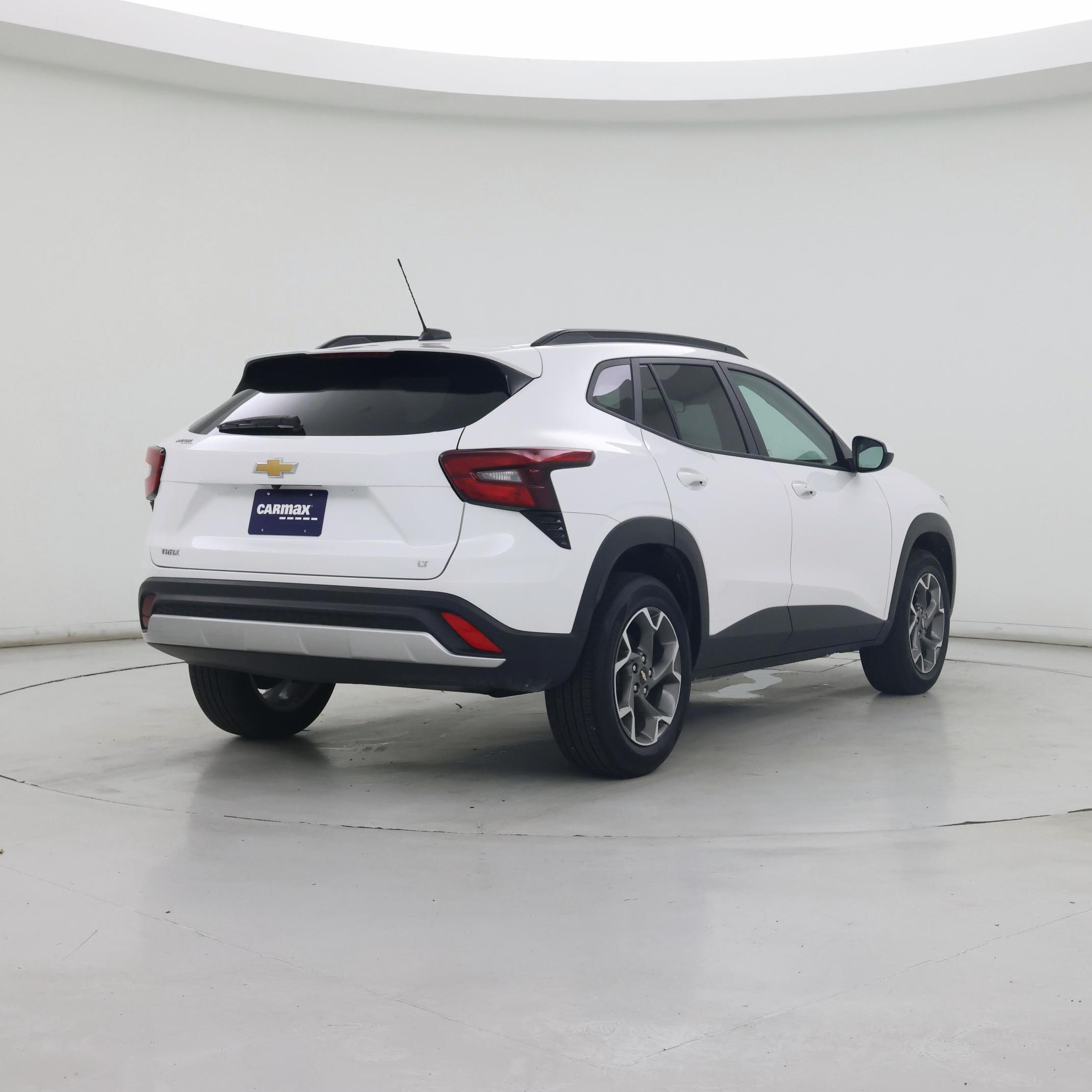 Thumbnail: 2025 Chevrolet Trax - 8