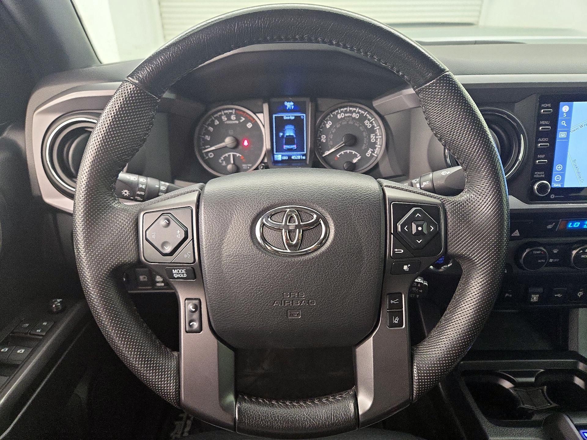 Thumbnail: 2021 Toyota Tacoma - 10