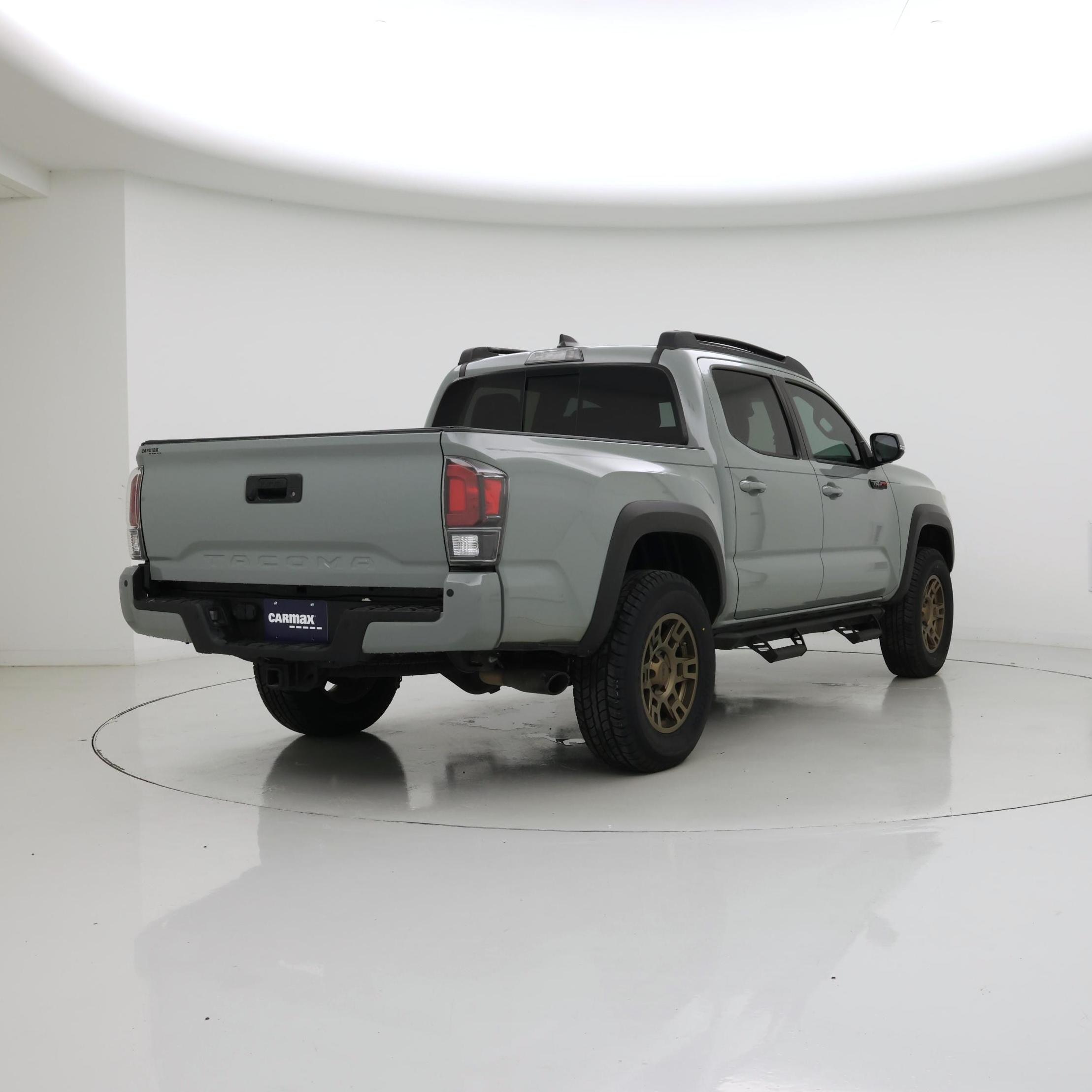 Thumbnail: 2021 Toyota Tacoma - 8