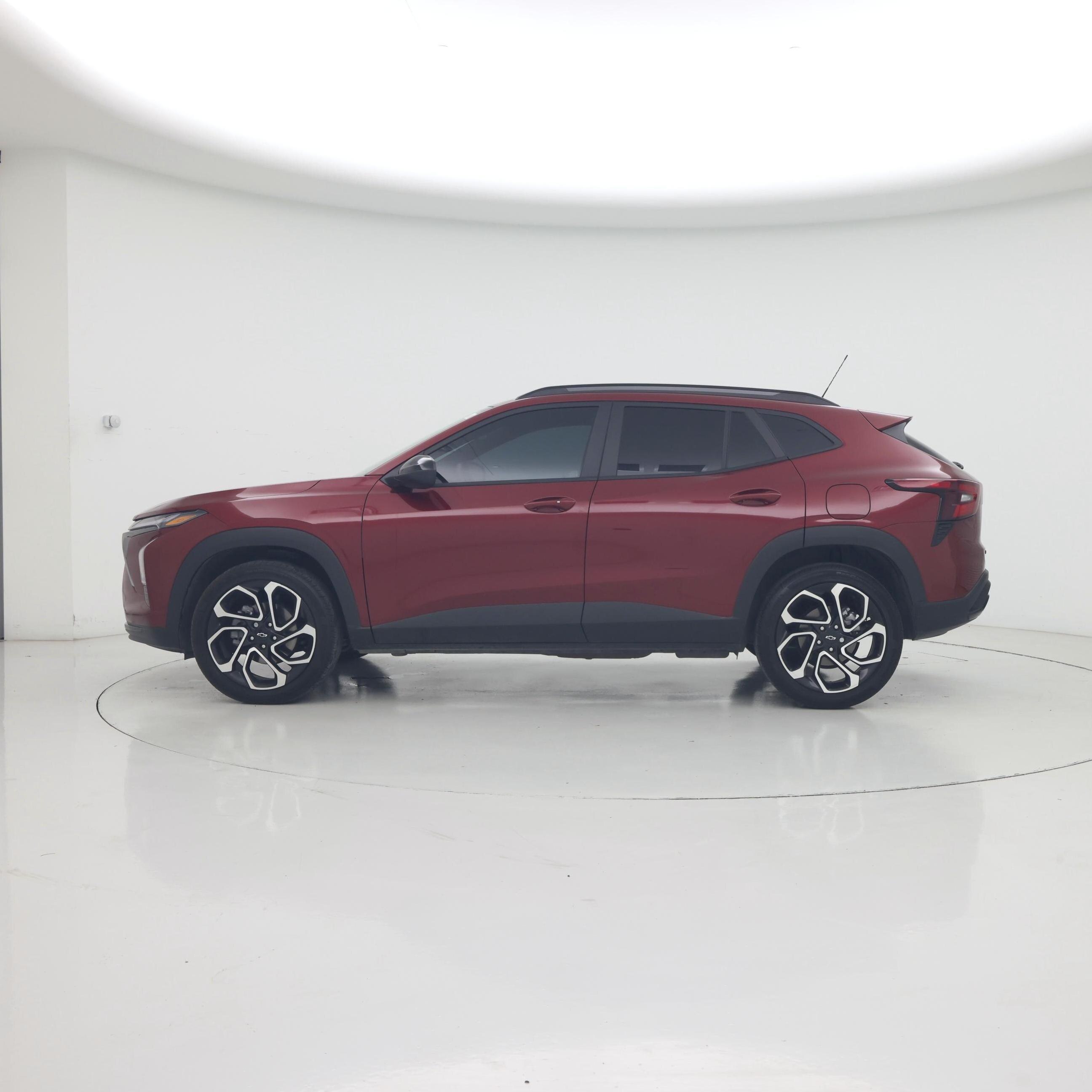 Thumbnail: 2025 Chevrolet Trax - 3