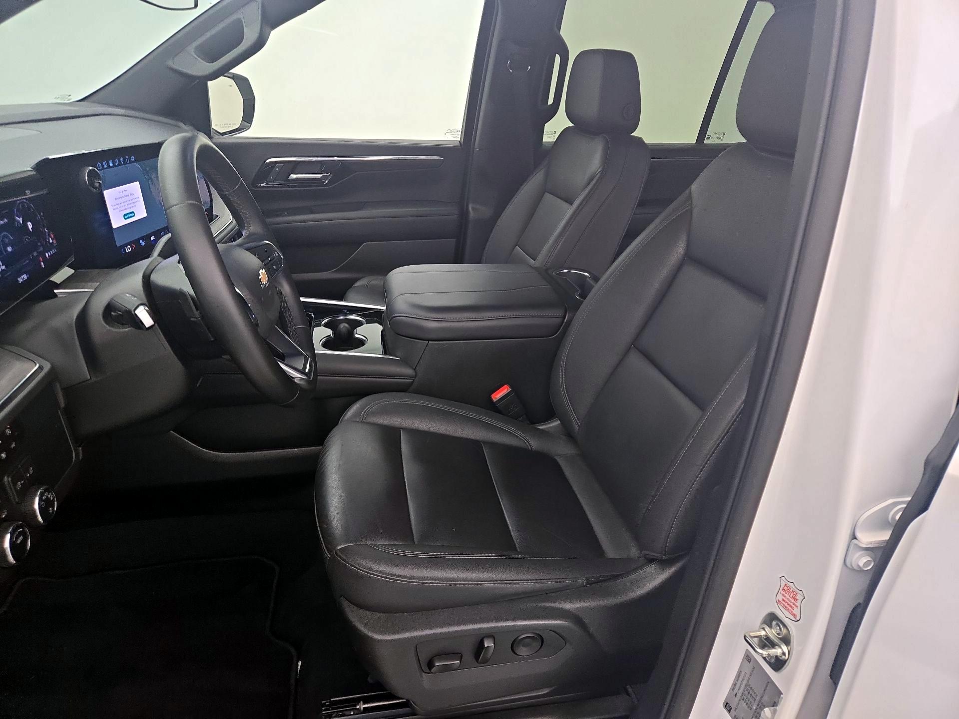 Thumbnail: 2025 Chevrolet Tahoe - 11