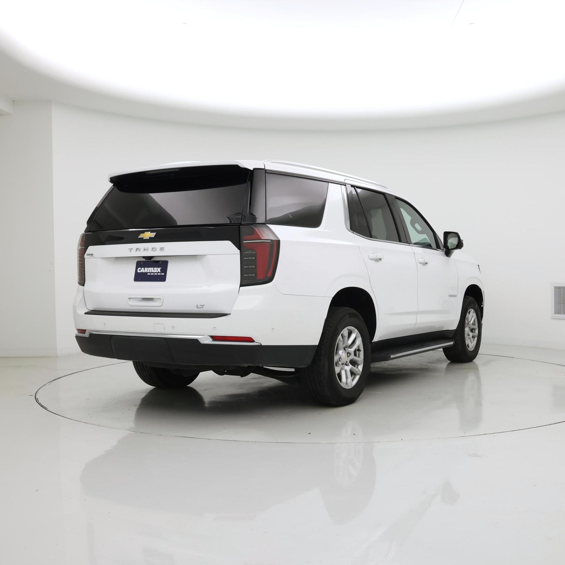 Thumbnail: 2025 Chevrolet Tahoe - 8