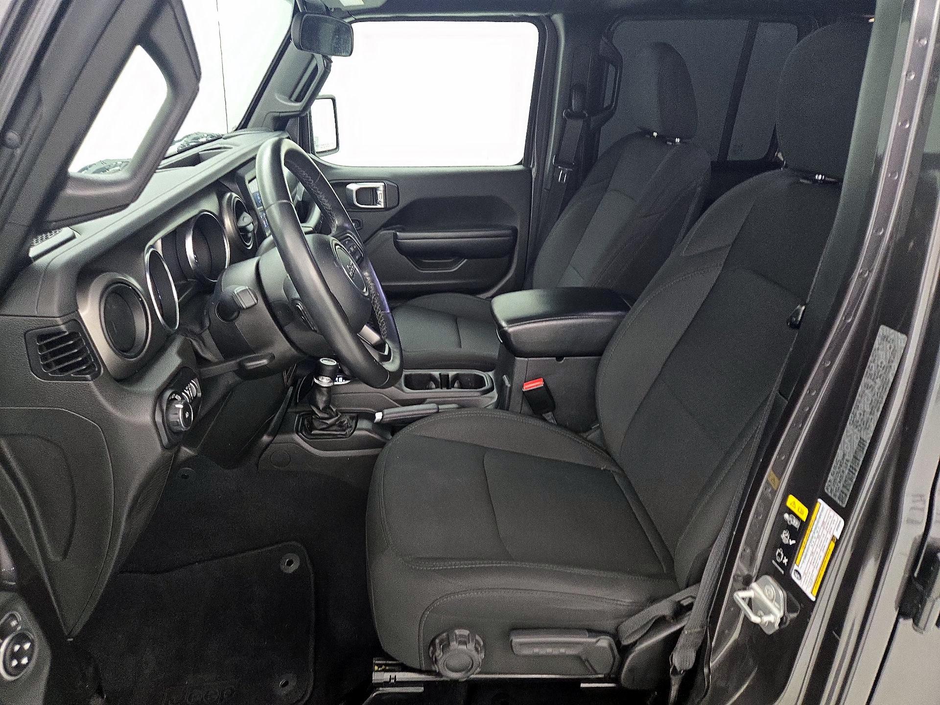 Thumbnail: 2021 Jeep Wrangler - 11