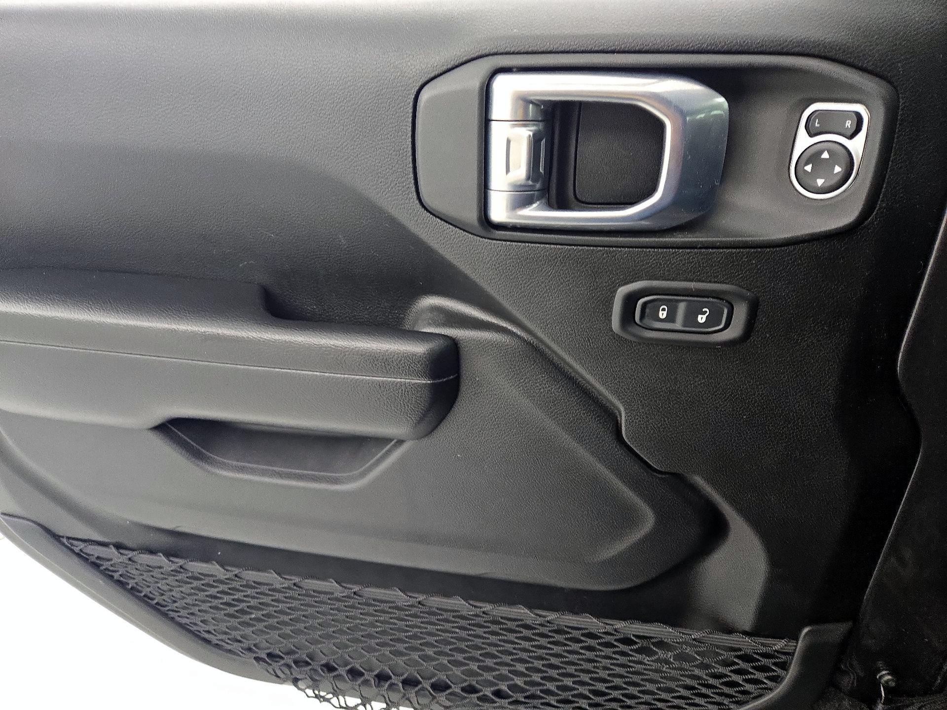 Thumbnail: 2021 Jeep Wrangler - 12