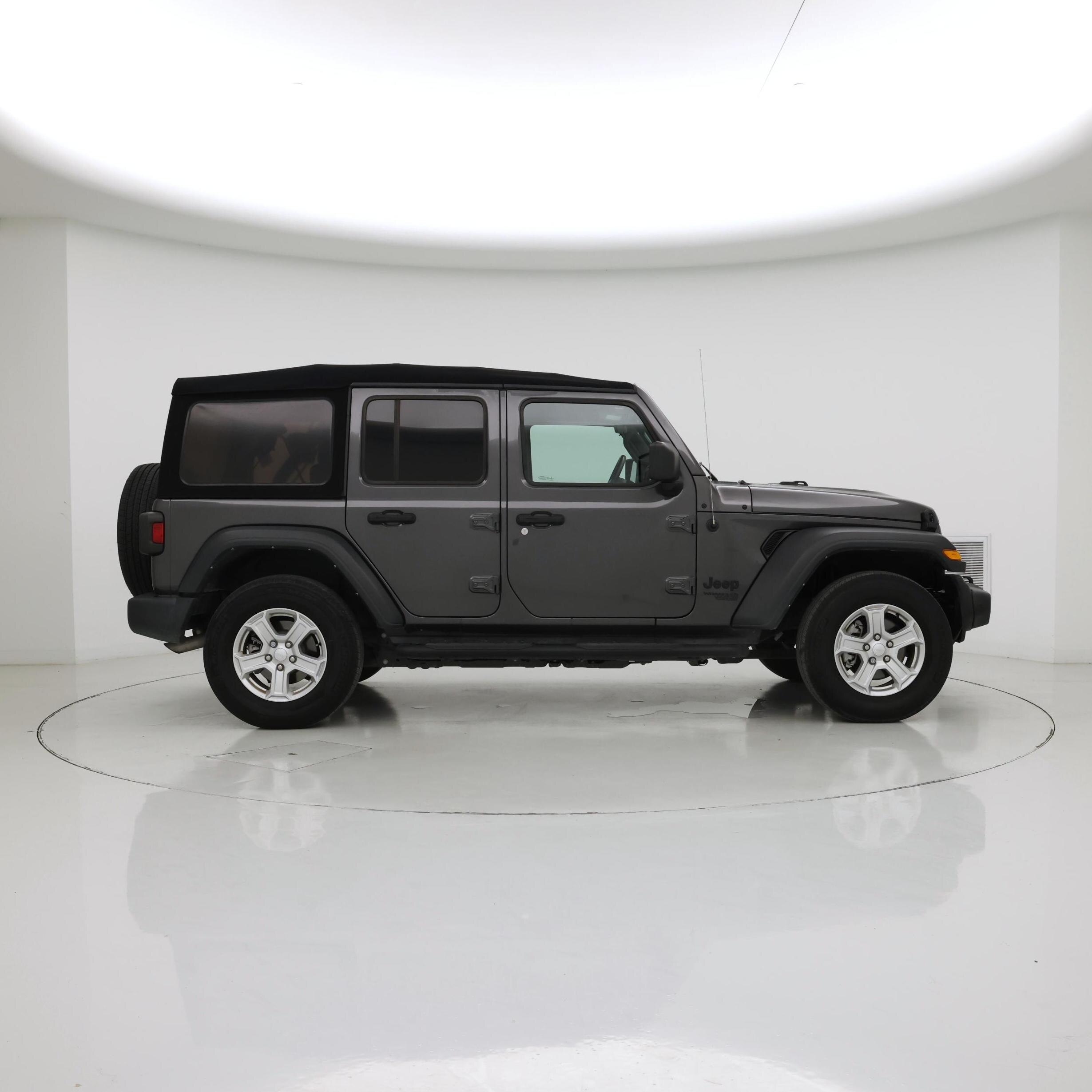 Thumbnail: 2021 Jeep Wrangler - 7