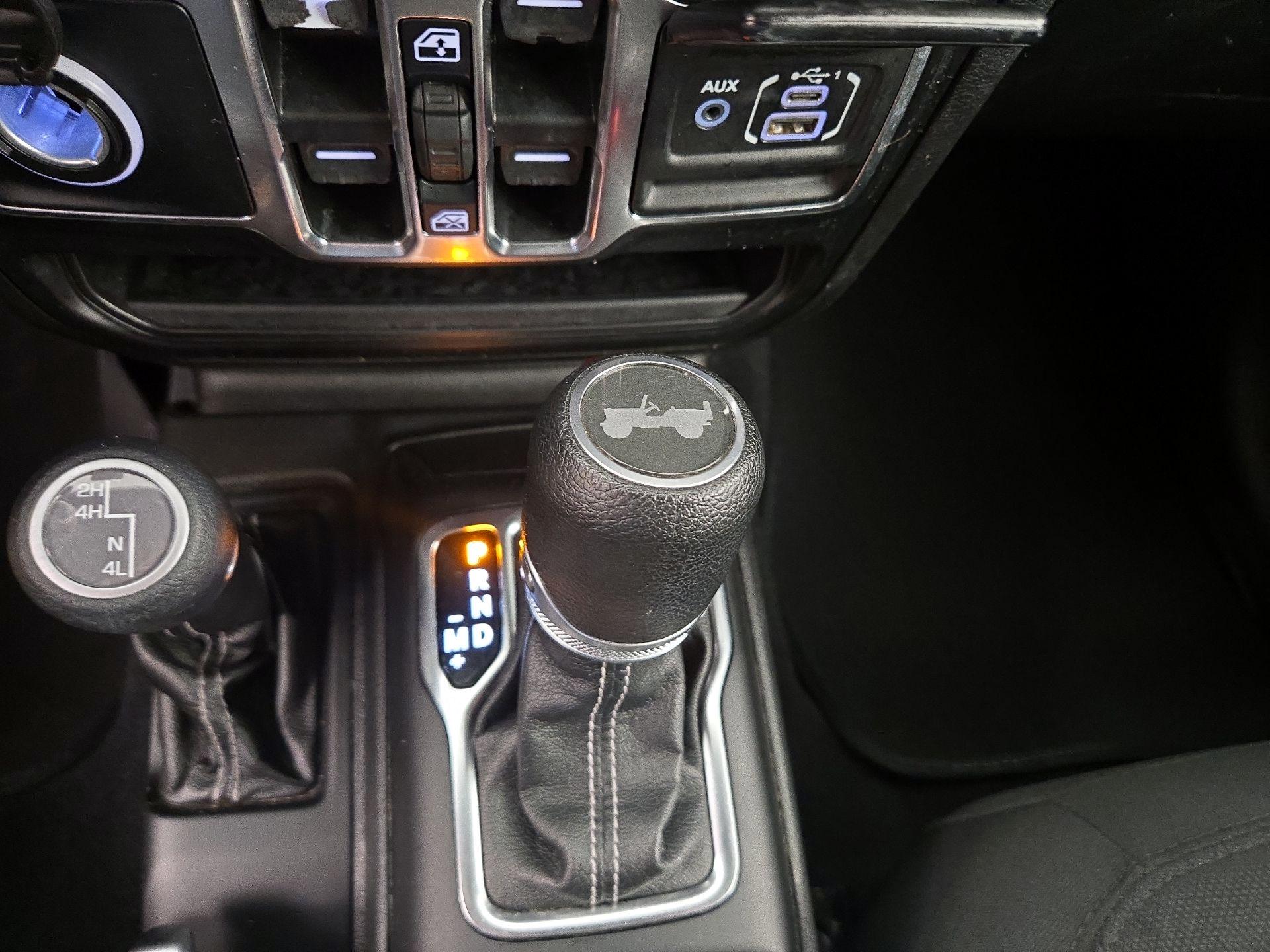 Thumbnail: 2022 Jeep Wrangler - 18