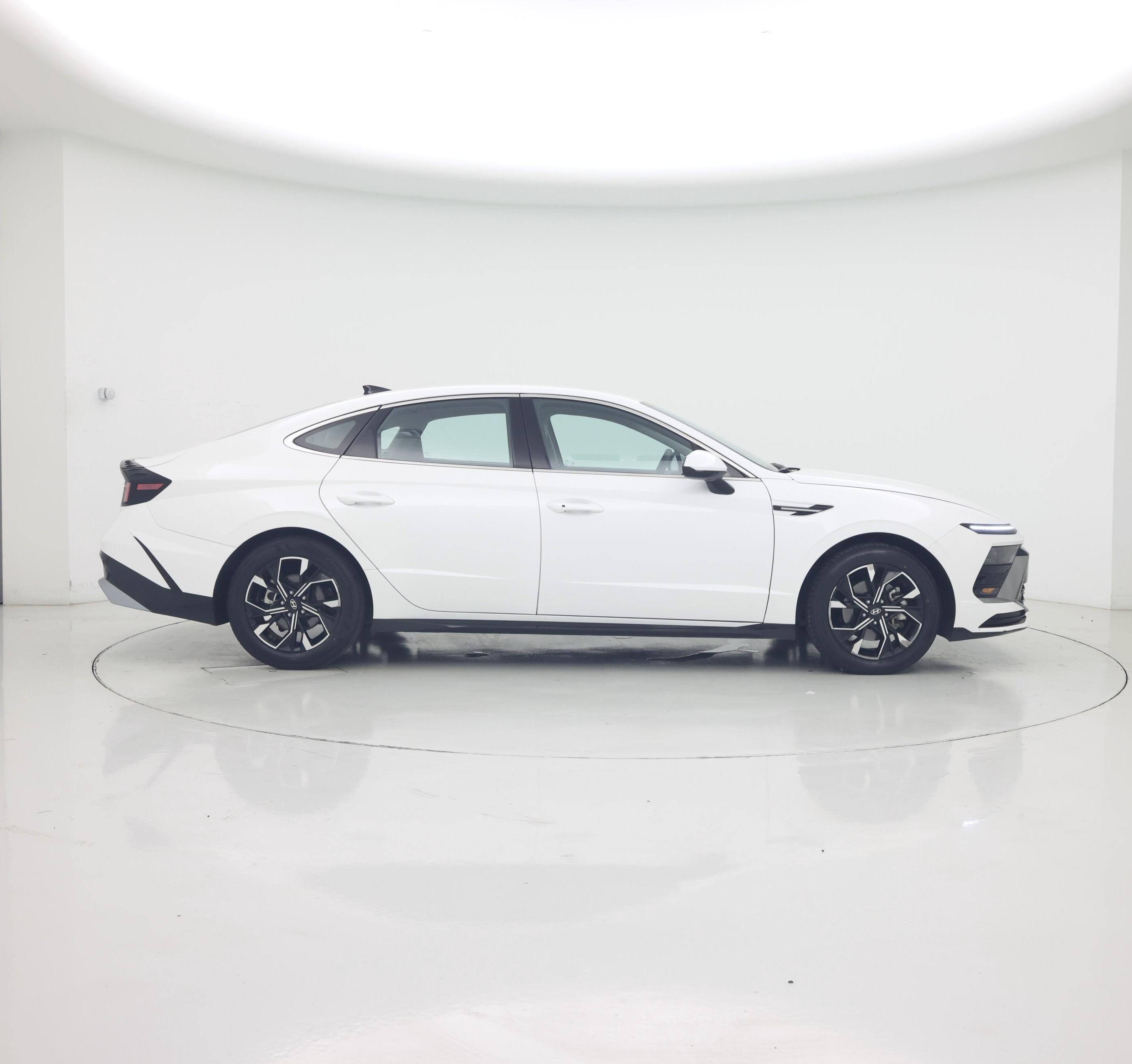 Thumbnail: 2025 Hyundai Sonata - 7