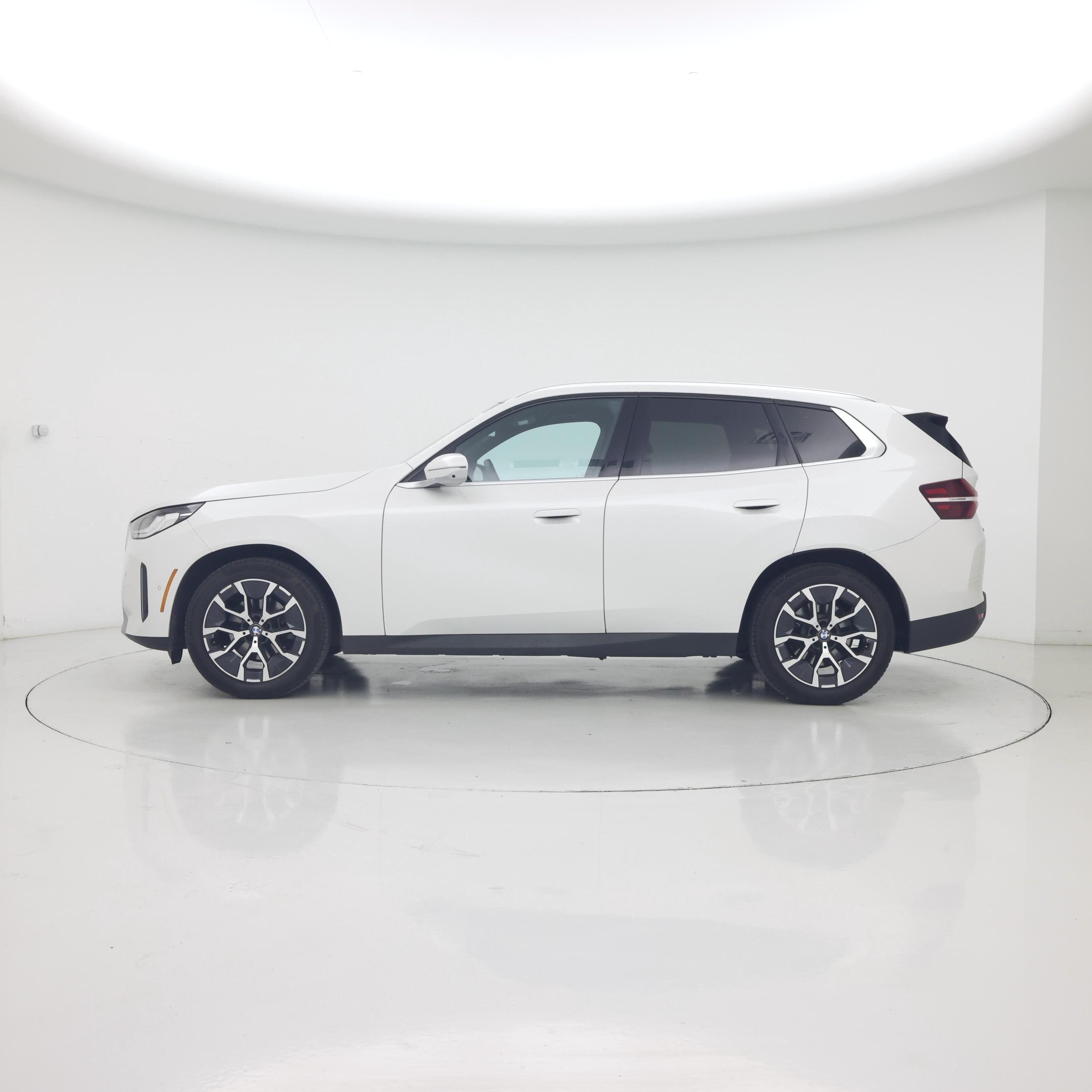 Thumbnail: 2025 BMW X3 - 3