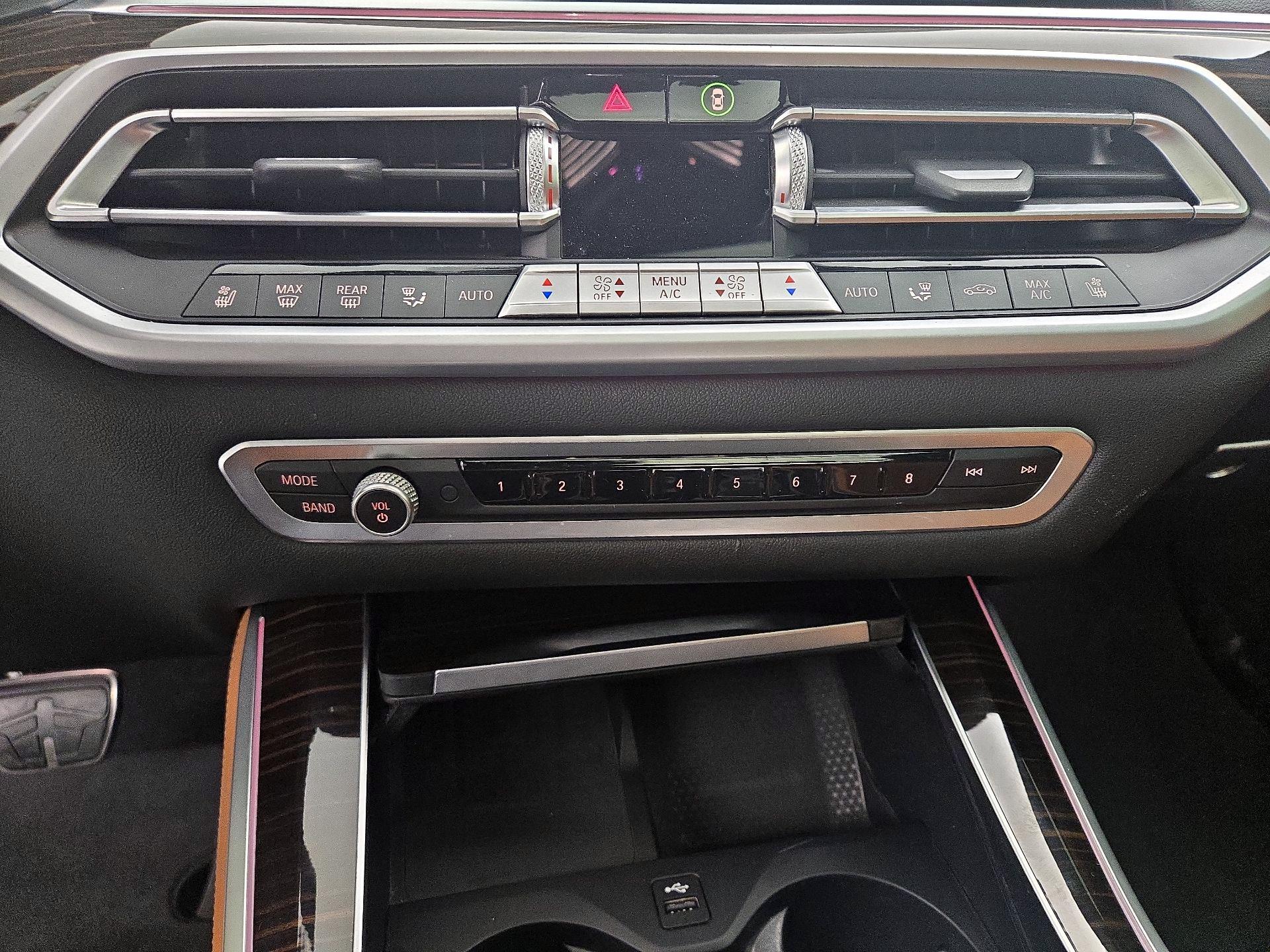 Thumbnail: 2021 BMW X5 - 17