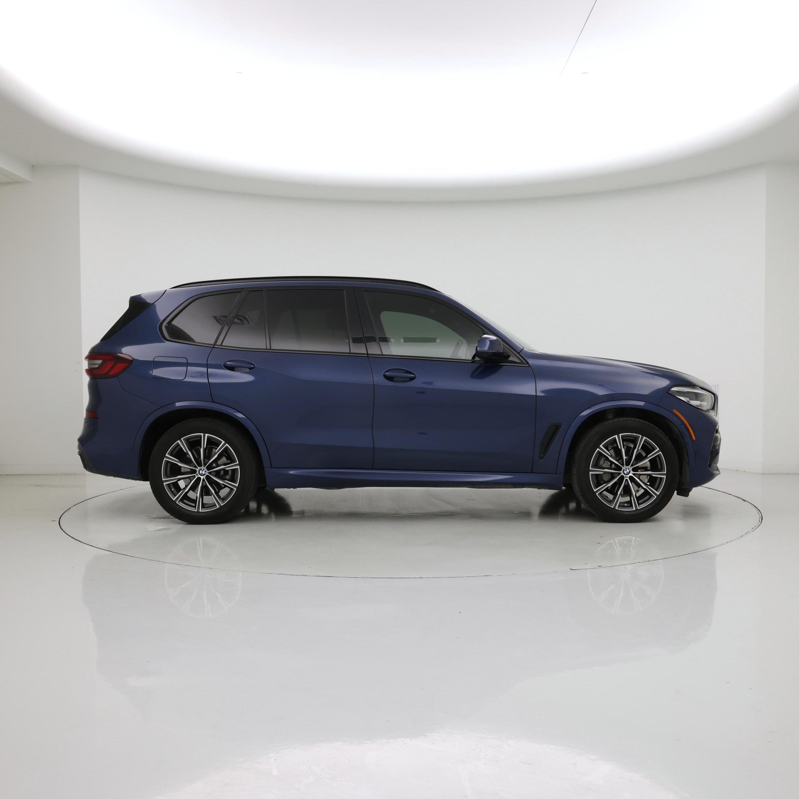 Thumbnail: 2021 BMW X5 - 7