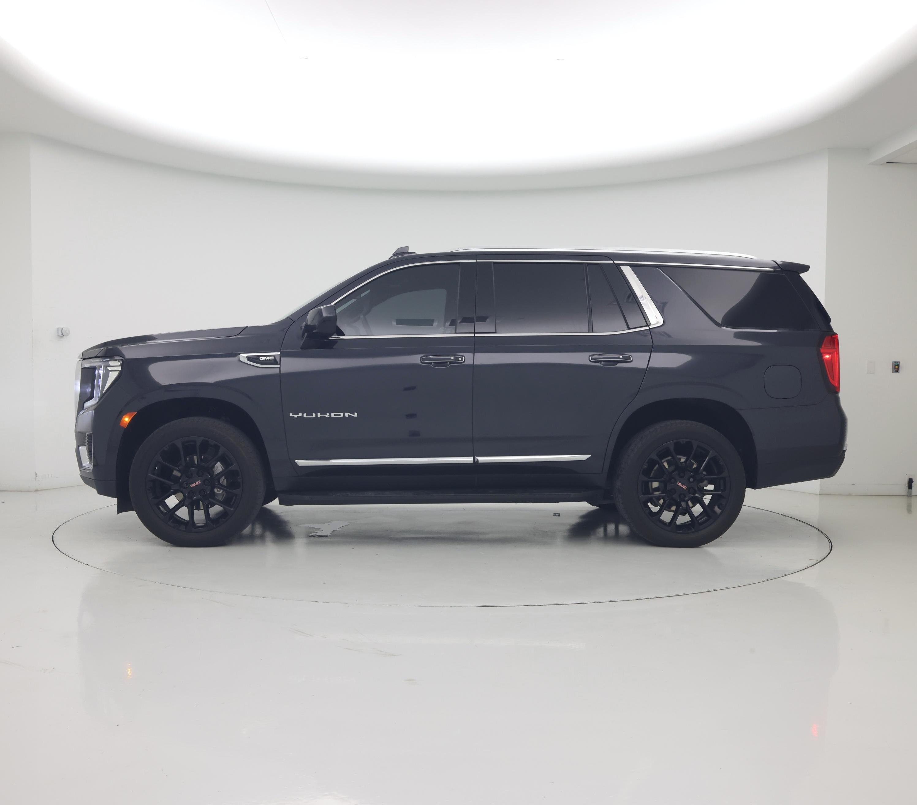 Thumbnail: 2023 GMC Yukon - 3