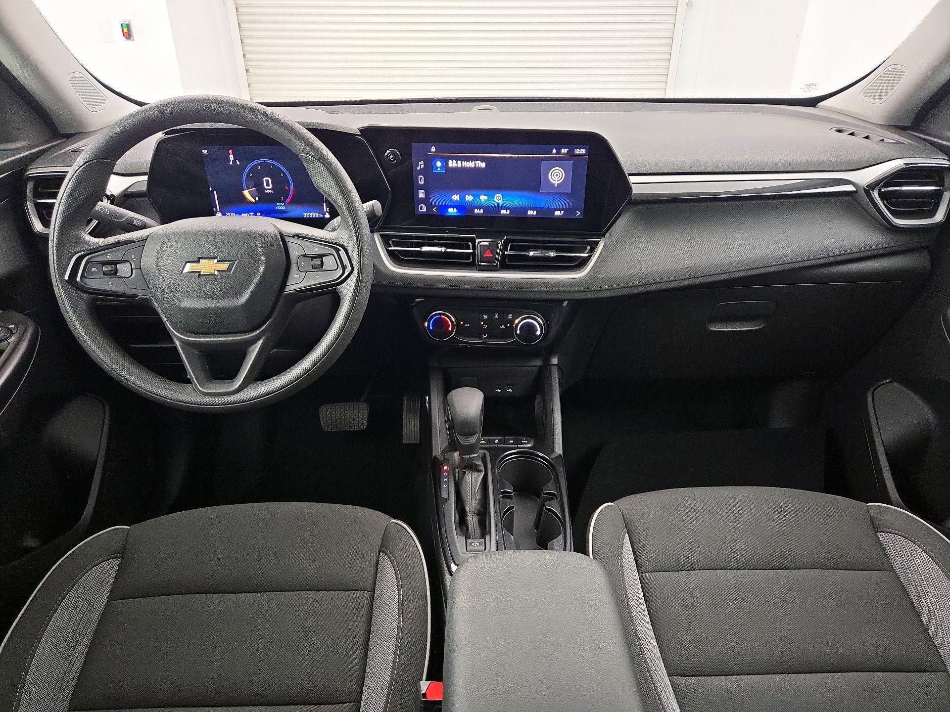 Thumbnail: 2025 Chevrolet TrailBlazer - 9