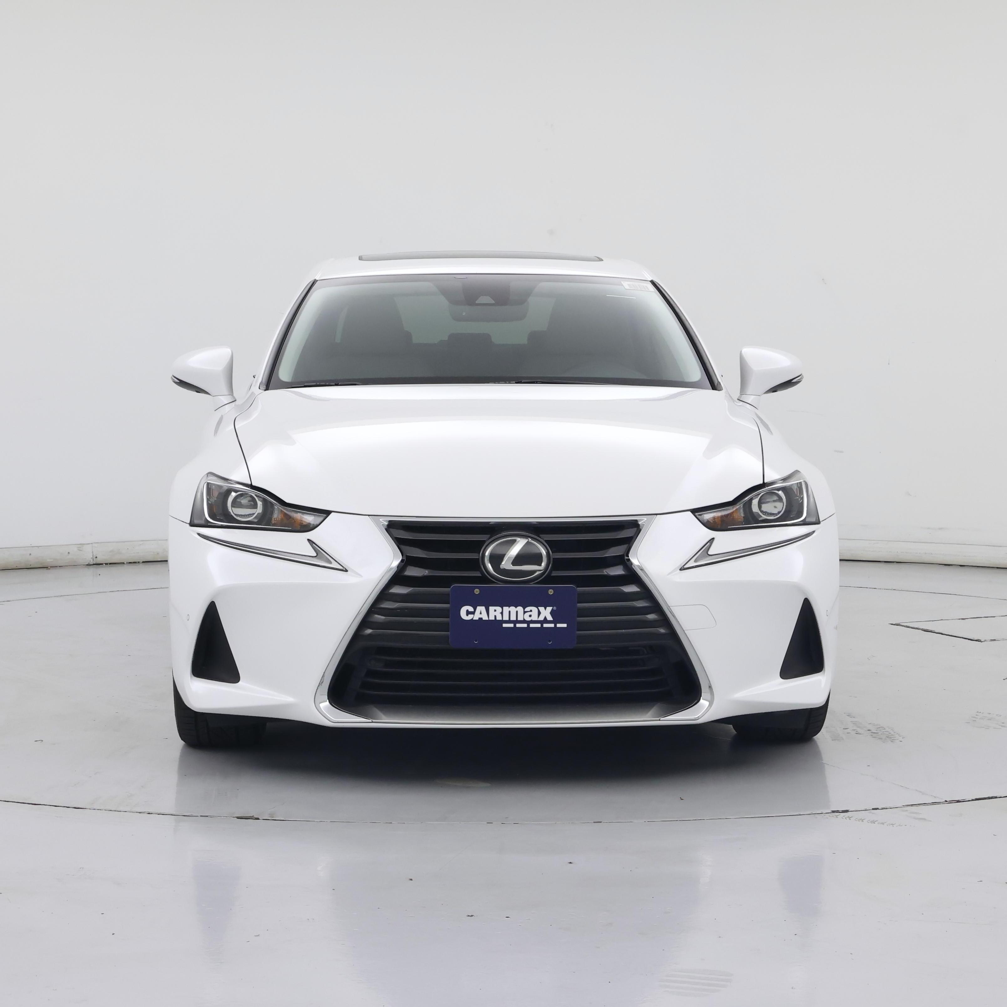 Thumbnail: 2017 Lexus IS - 5