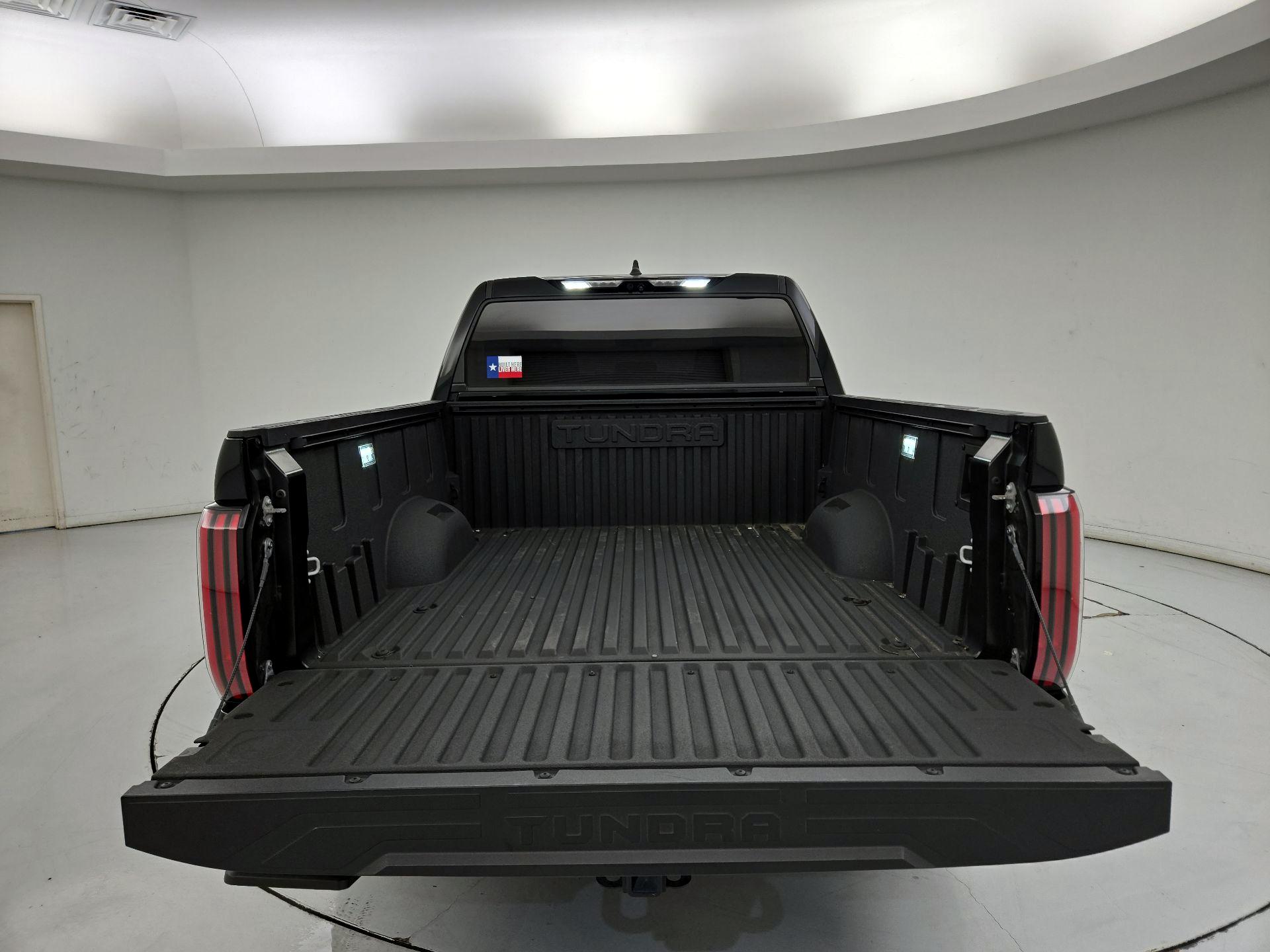 Thumbnail: 2024 Toyota Tundra - 20
