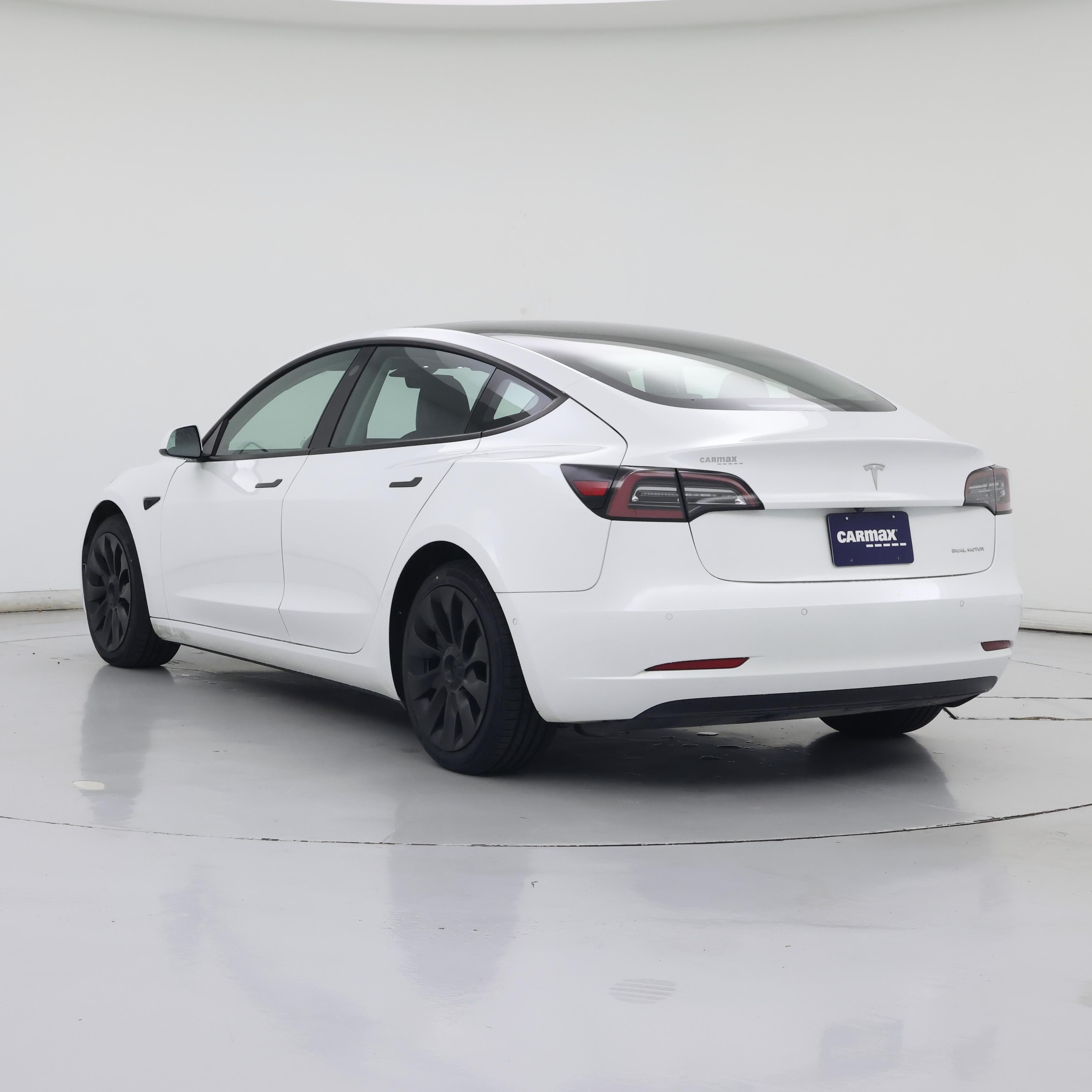 Thumbnail: 2022 Tesla Model 3 - 2