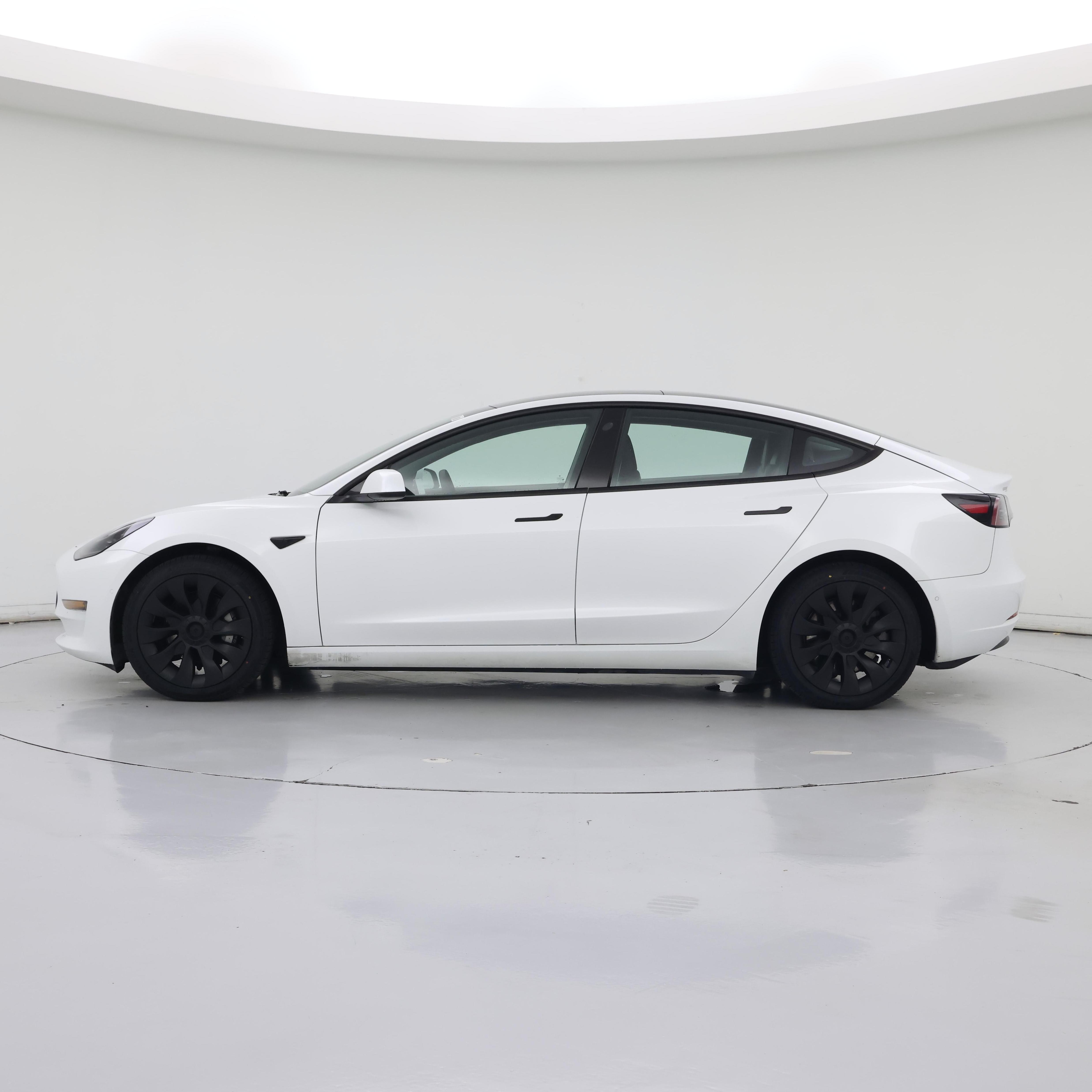 Thumbnail: 2022 Tesla Model 3 - 3