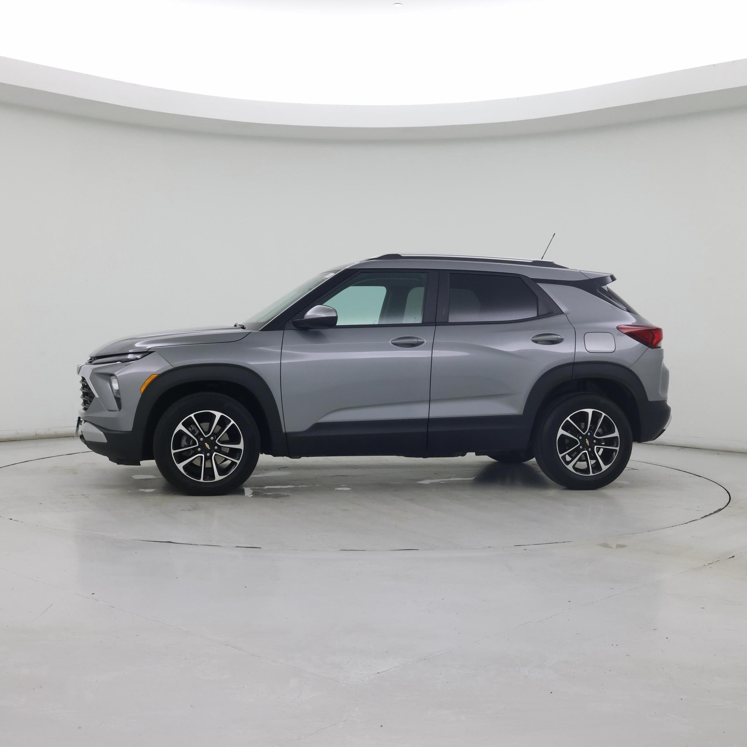 Thumbnail: 2025 Chevrolet TrailBlazer - 3