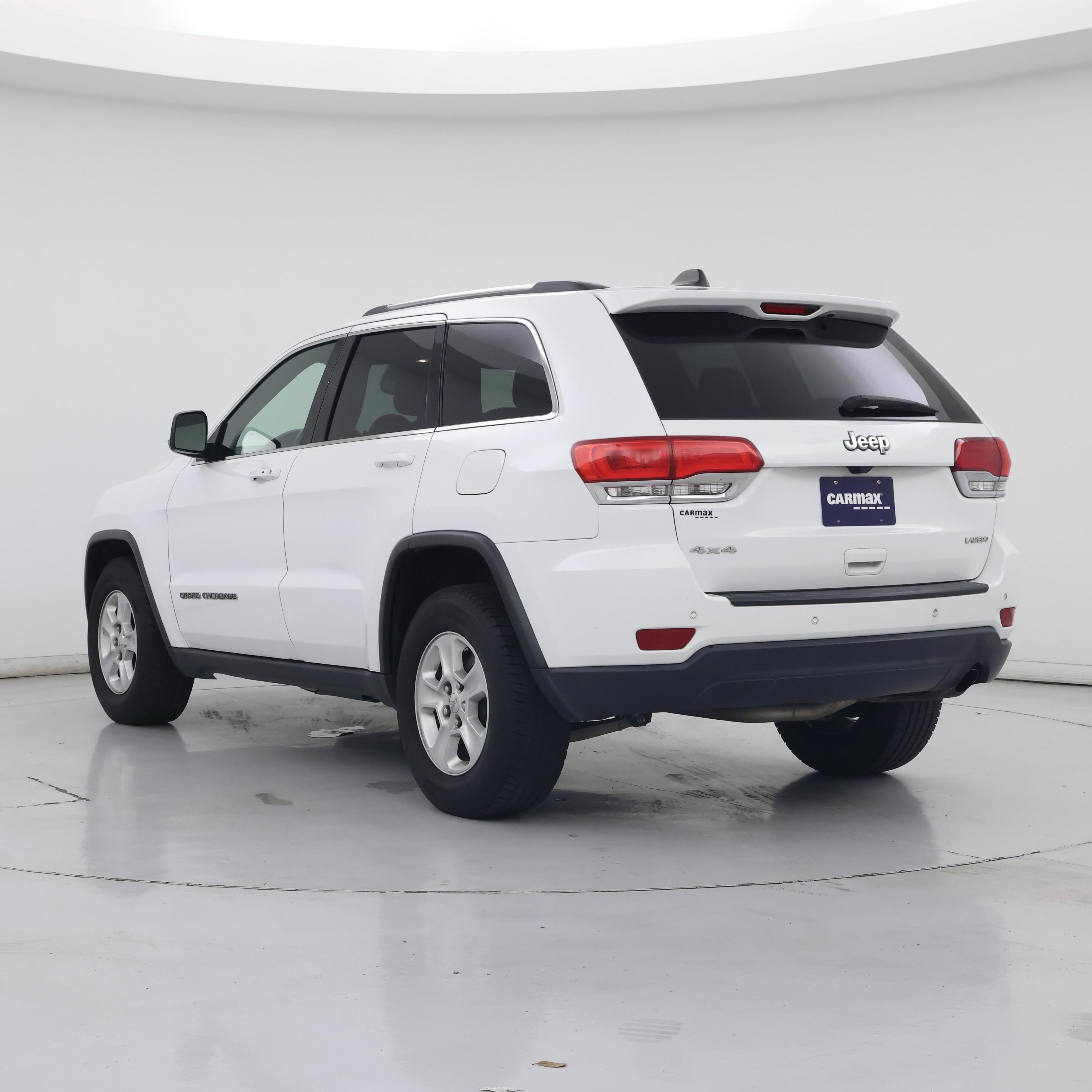Thumbnail: 2017 Jeep Grand Cherokee - 2