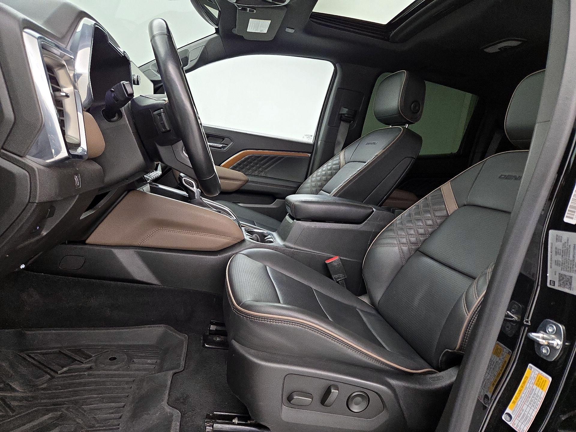 Thumbnail: 2023 GMC Canyon - 11