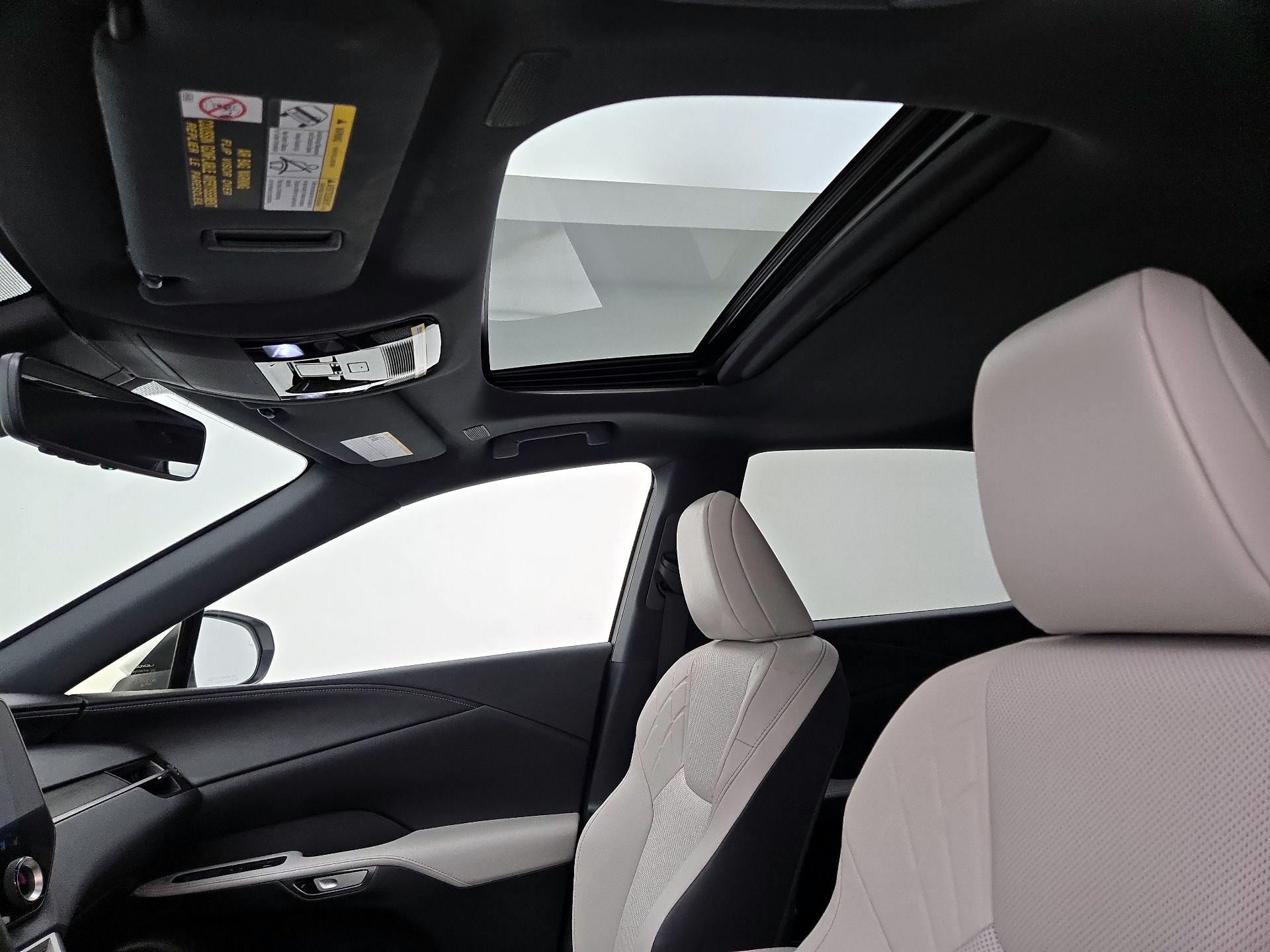 Thumbnail: 2024 Lexus RX - 19