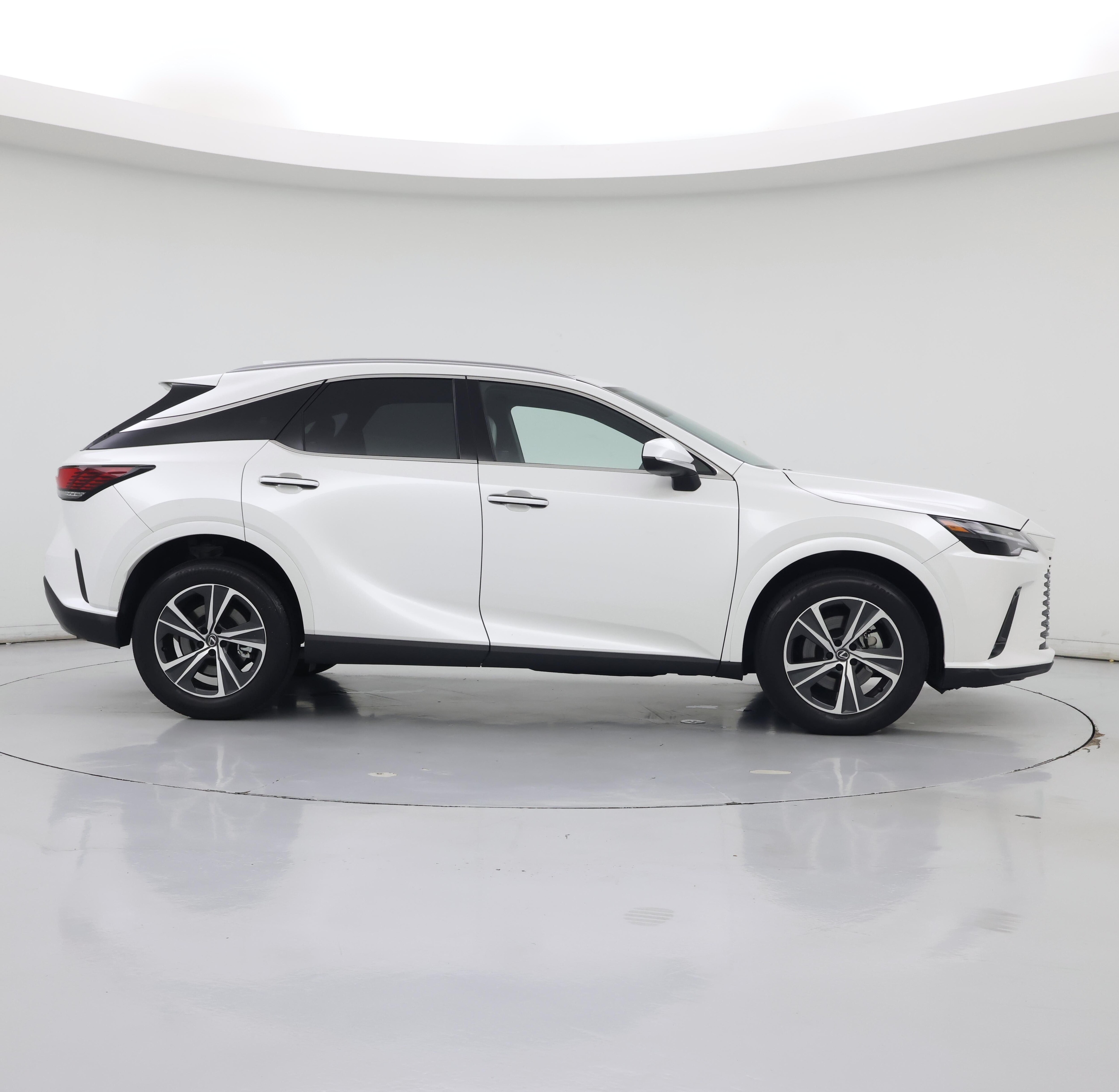 Thumbnail: 2024 Lexus RX - 7