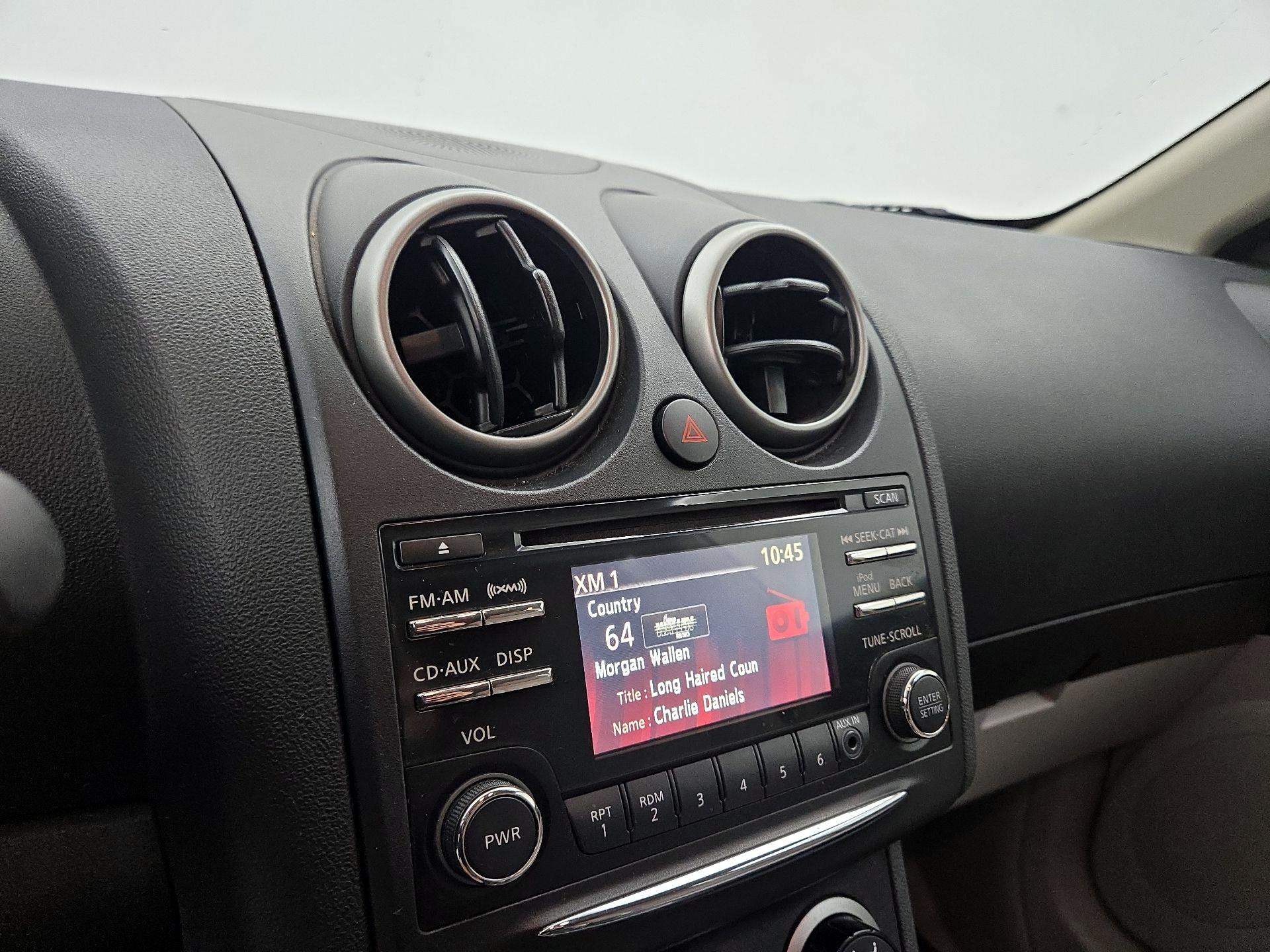 Thumbnail: 2015 Nissan Rogue - 15