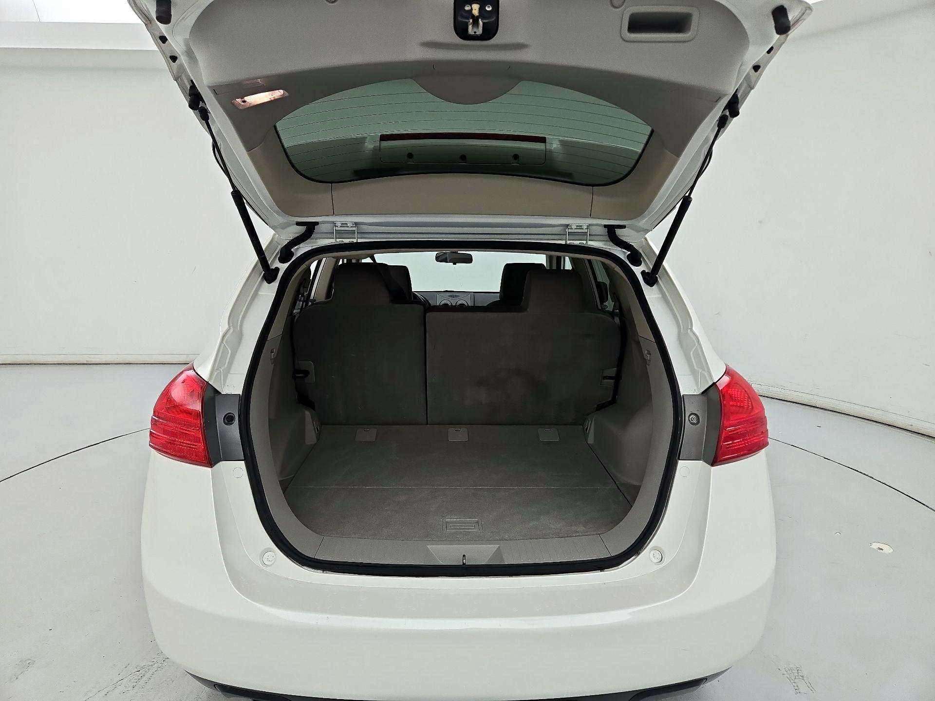 Thumbnail: 2015 Nissan Rogue - 20