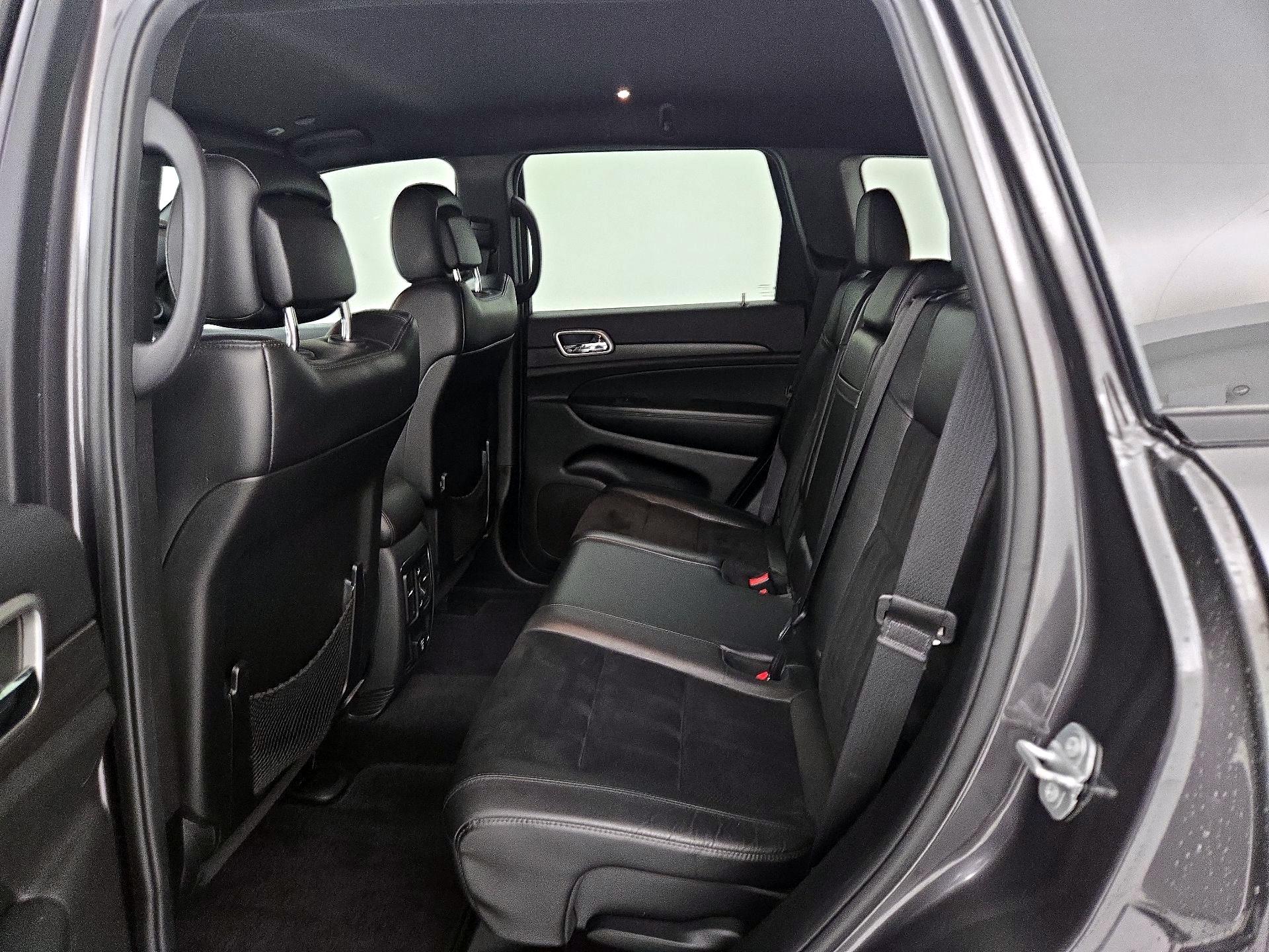 Thumbnail: 2018 Jeep Grand Cherokee - 20