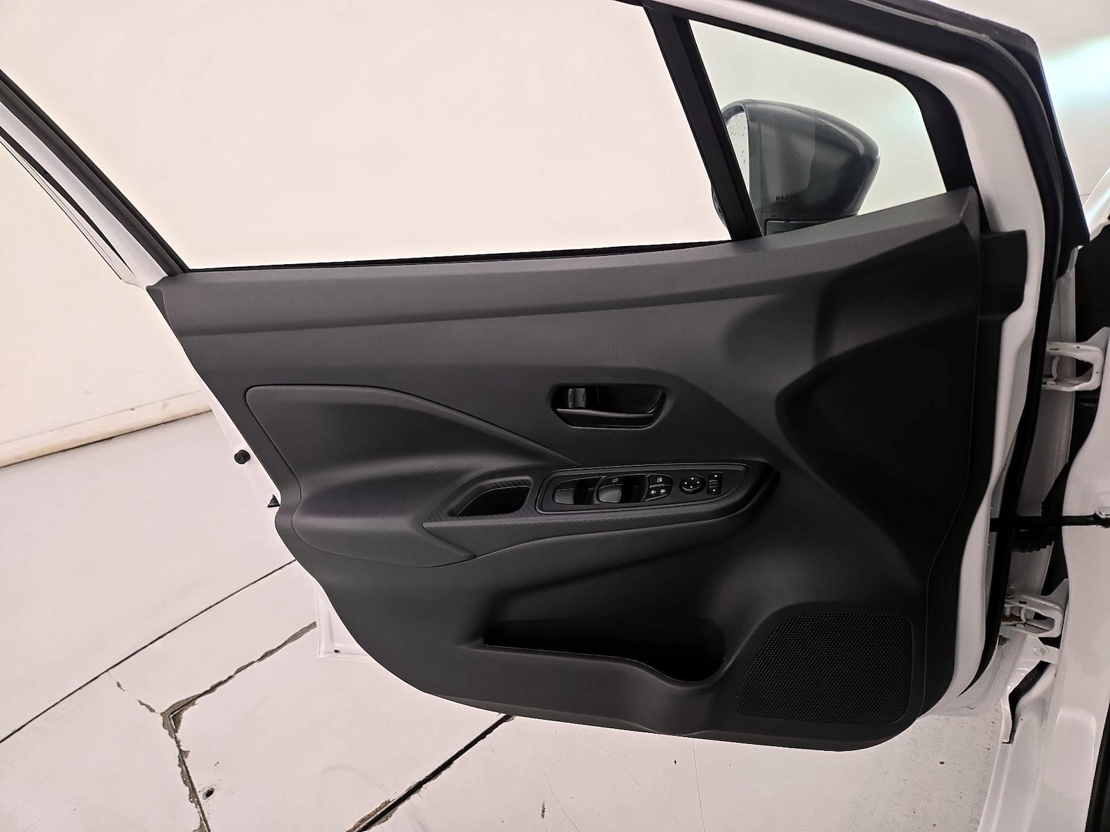2025 Nissan Versa Sedan S - Photo 13