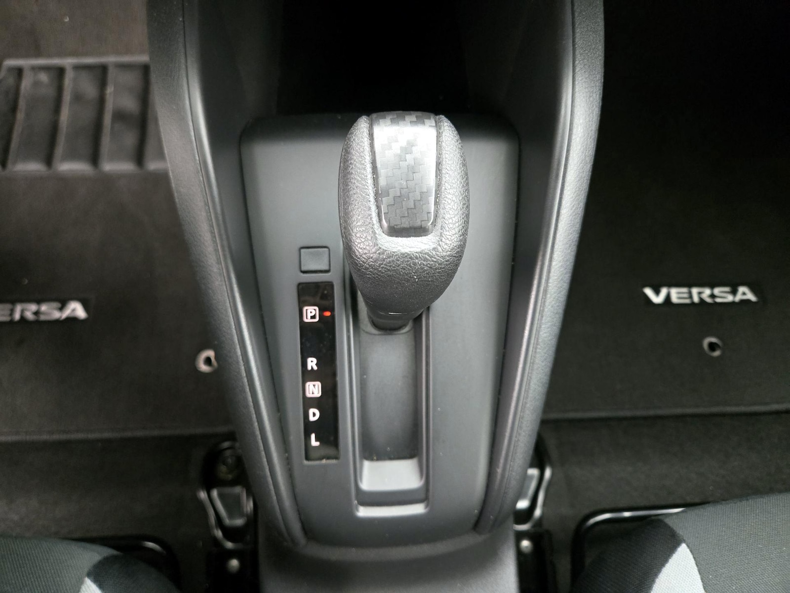 2025 Nissan Versa Sedan S - Photo 18
