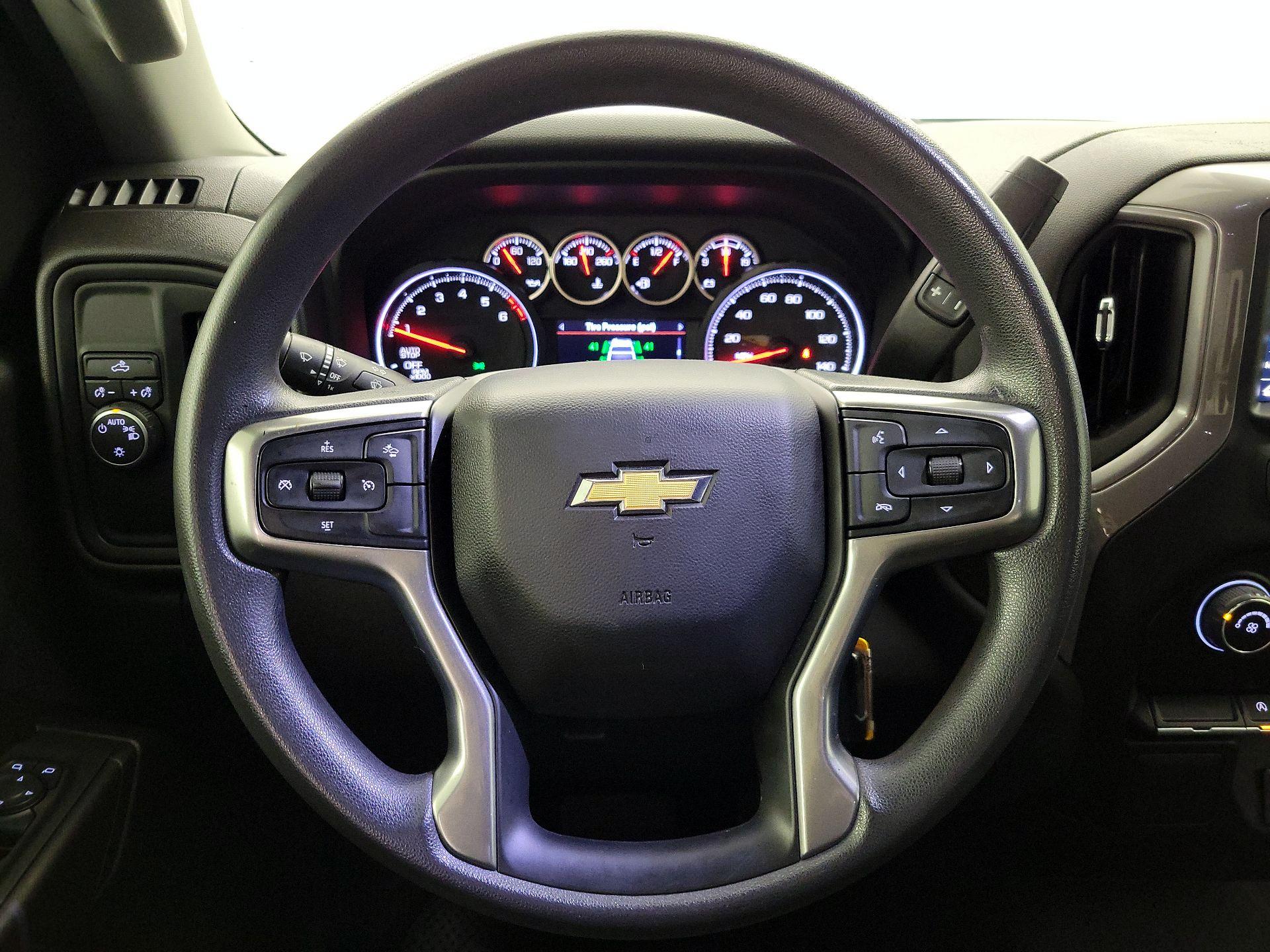 Thumbnail: 2022 Chevrolet Silverado 1500 - 10