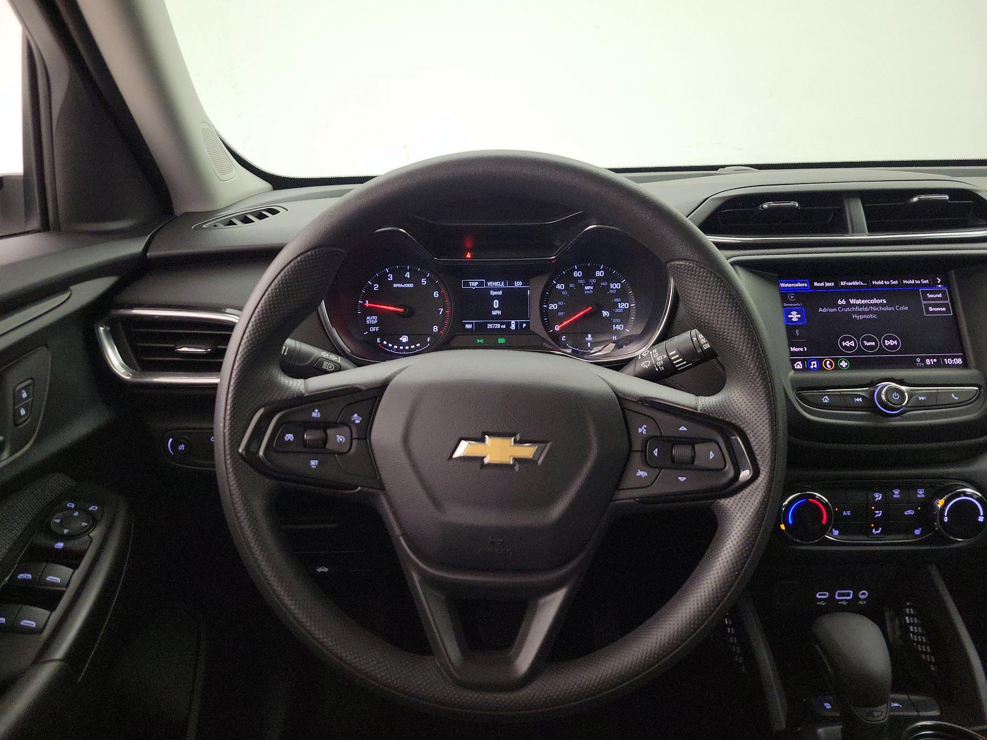 Thumbnail: 2023 Chevrolet TrailBlazer - 10