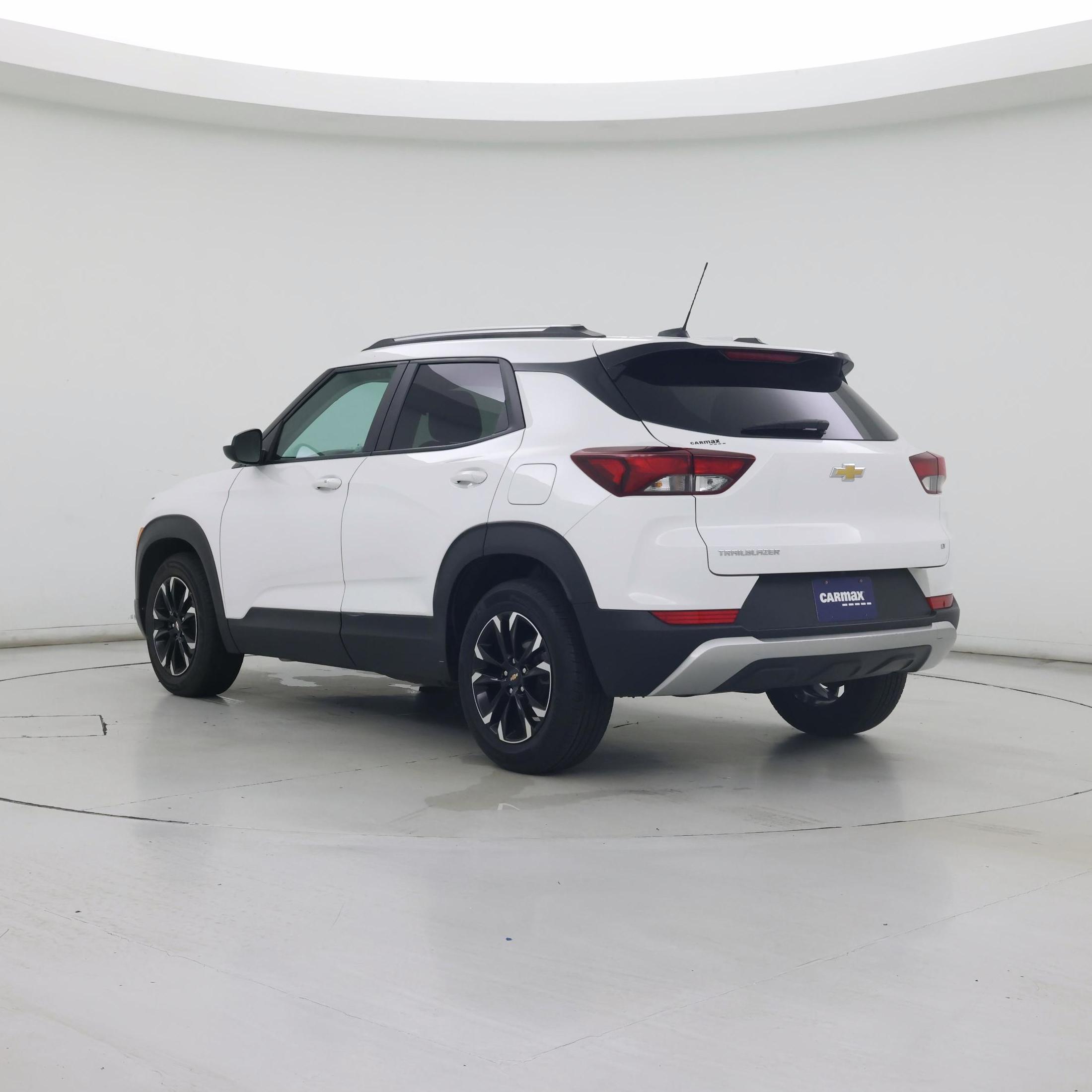 Thumbnail: 2023 Chevrolet TrailBlazer - 2