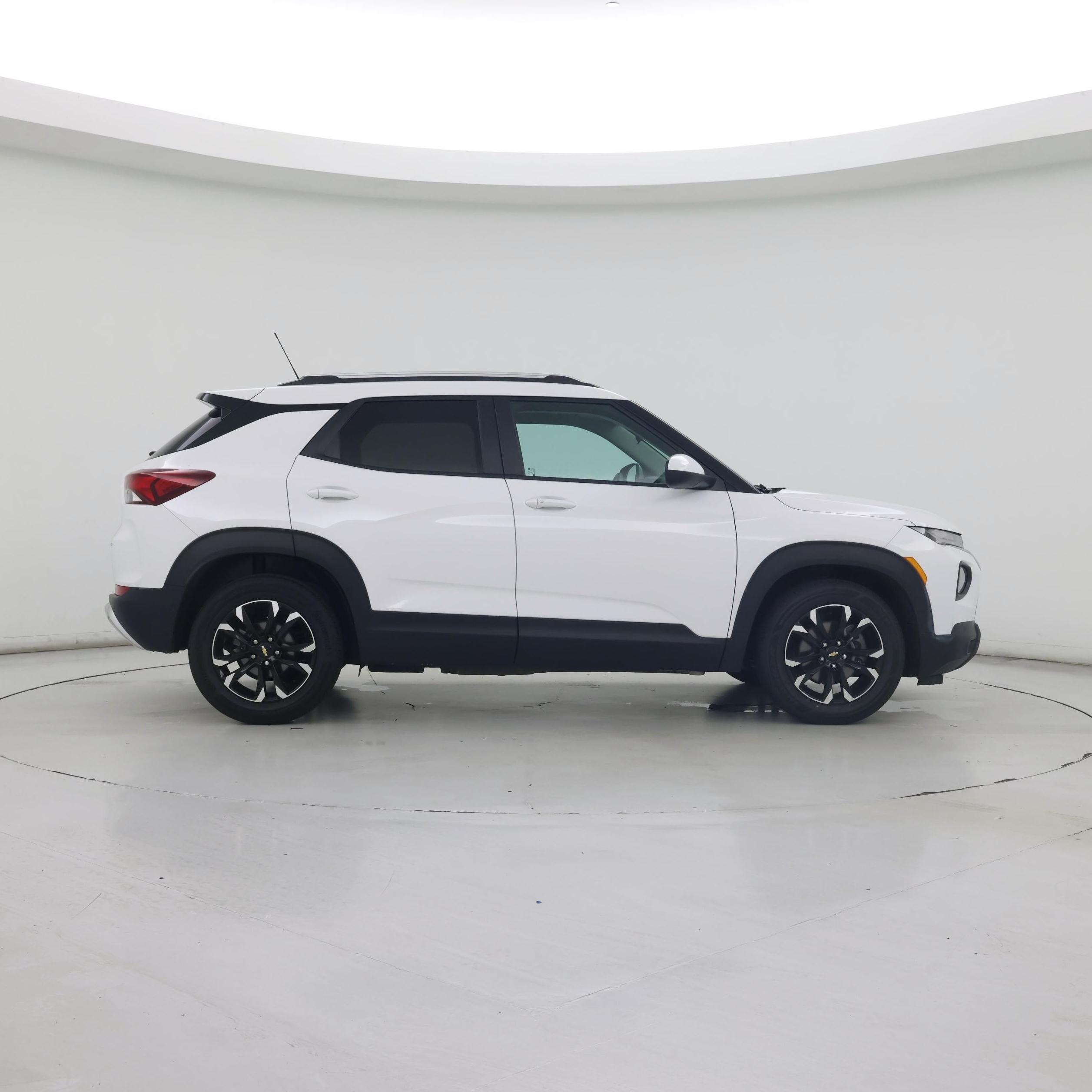 Thumbnail: 2023 Chevrolet TrailBlazer - 7