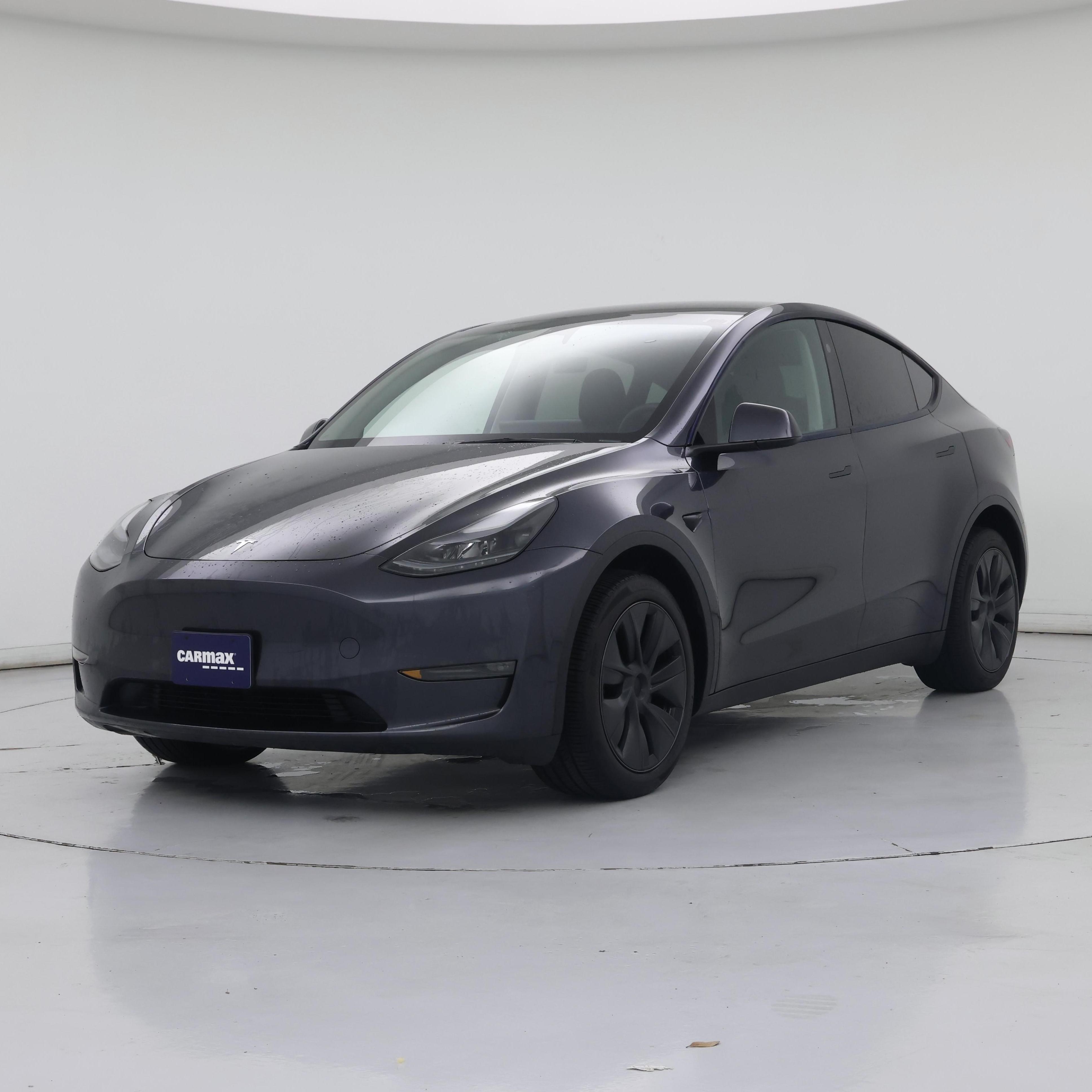 Thumbnail: 2025 Tesla Model Y - 4