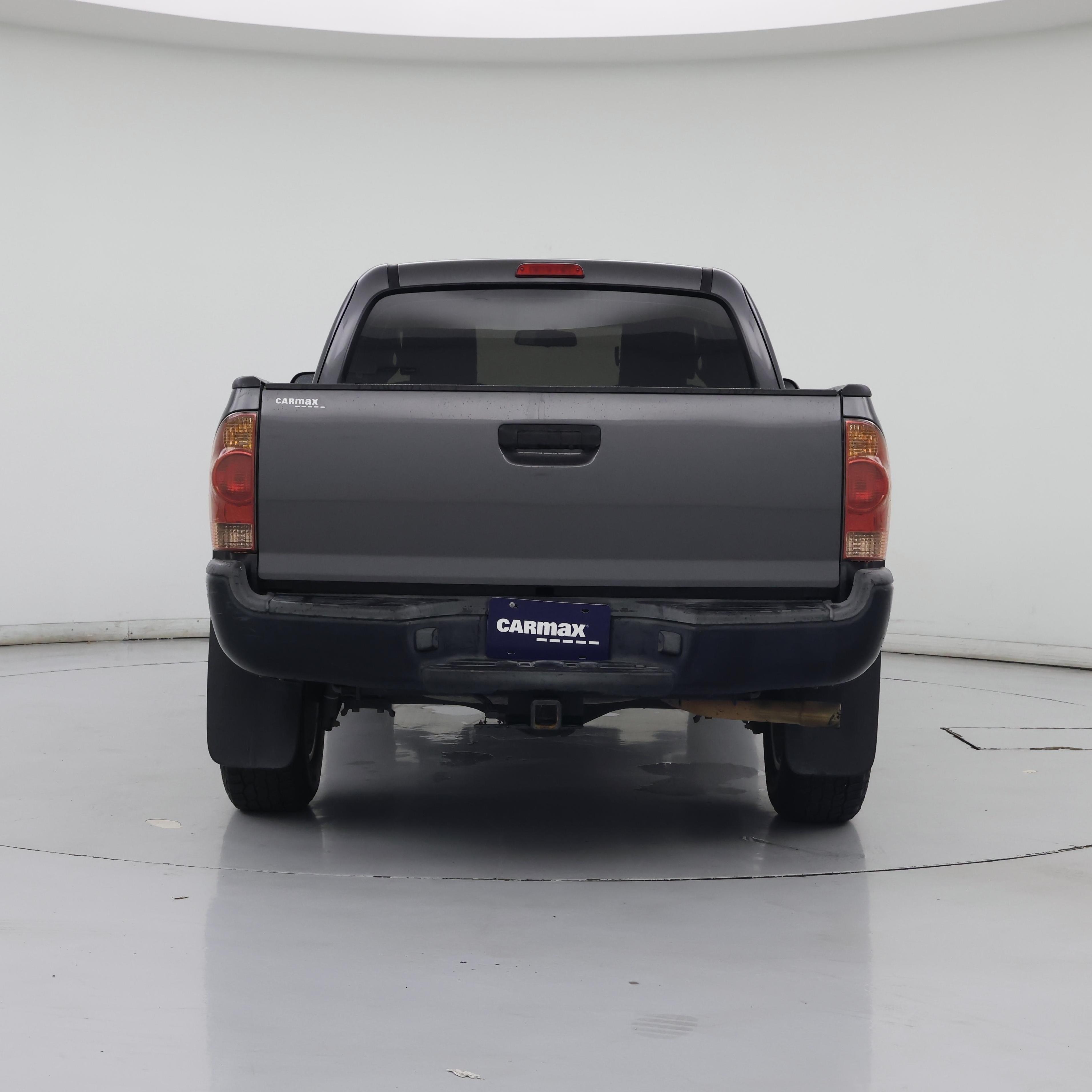 Thumbnail: 2015 Toyota Tacoma - 6
