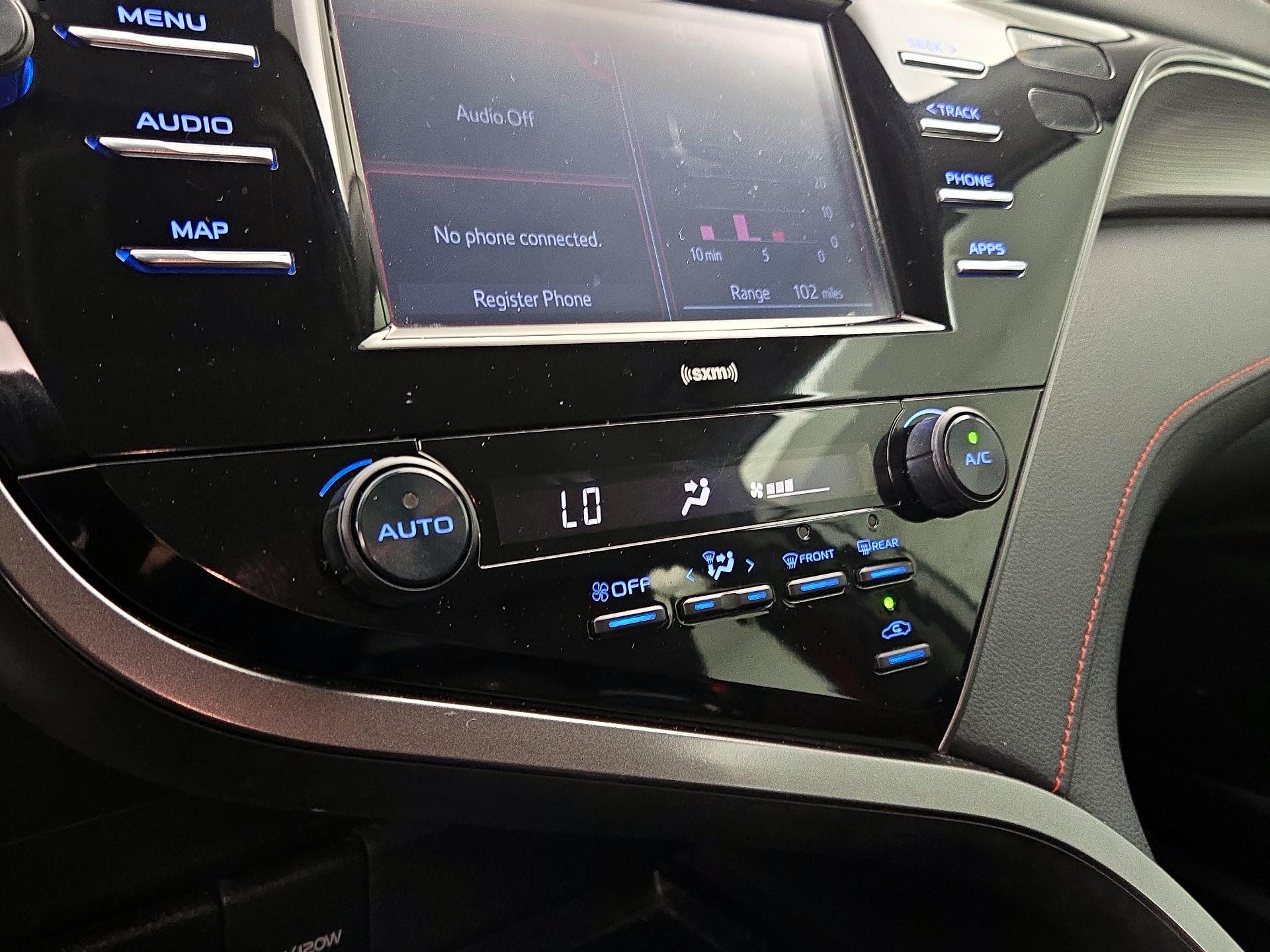 Thumbnail: 2020 Toyota Camry - 16