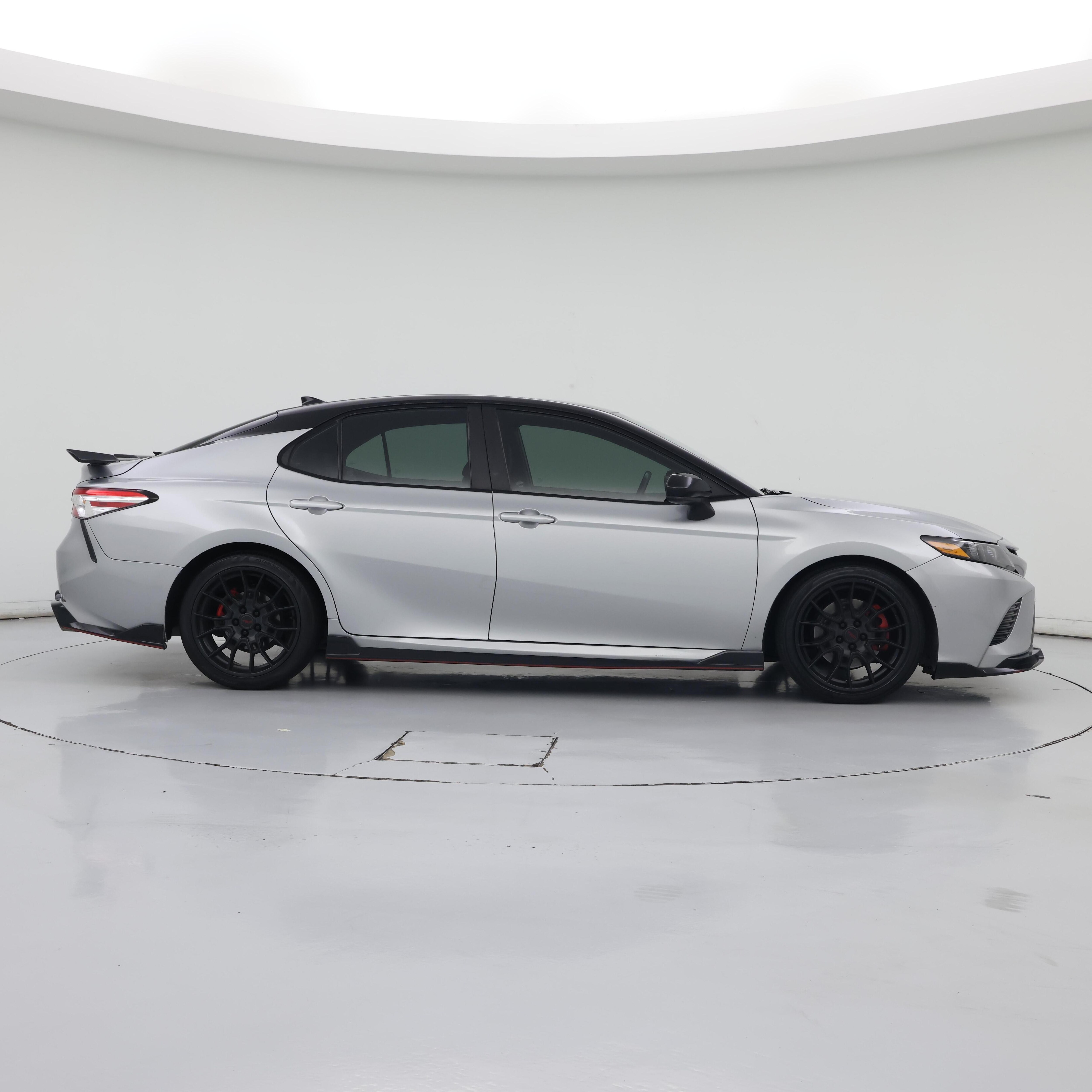 Thumbnail: 2020 Toyota Camry - 7