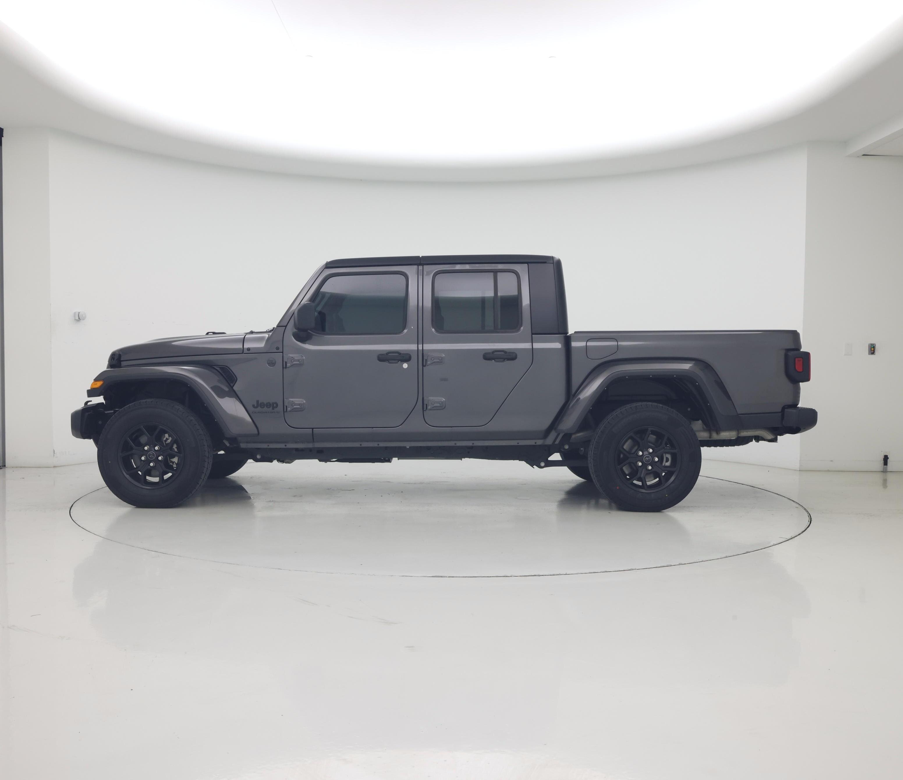 Thumbnail: 2025 Jeep Gladiator - 3