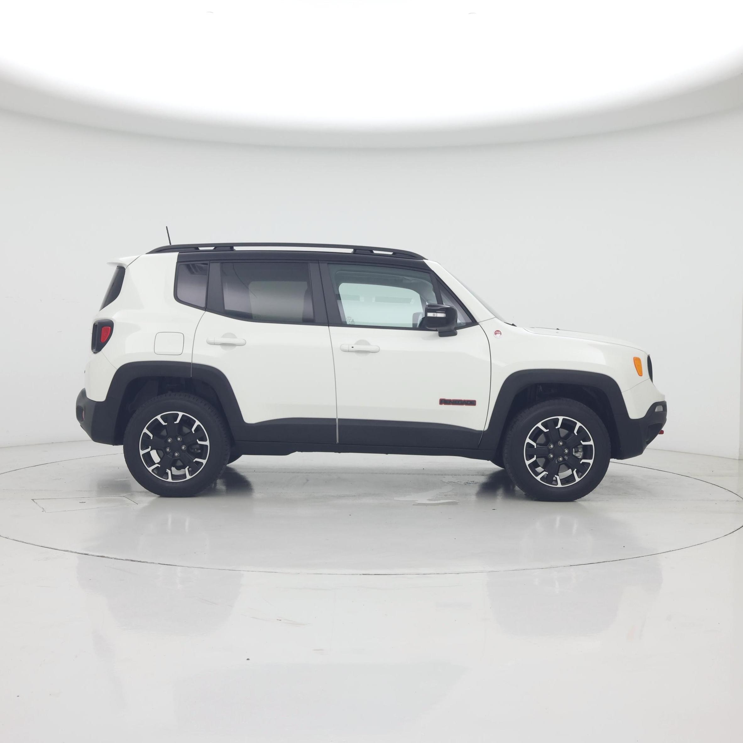 Thumbnail: 2023 Jeep Renegade - 7