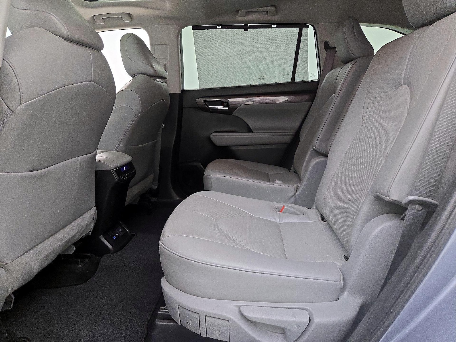 2022 Toyota Highlander Limited - Photo 22