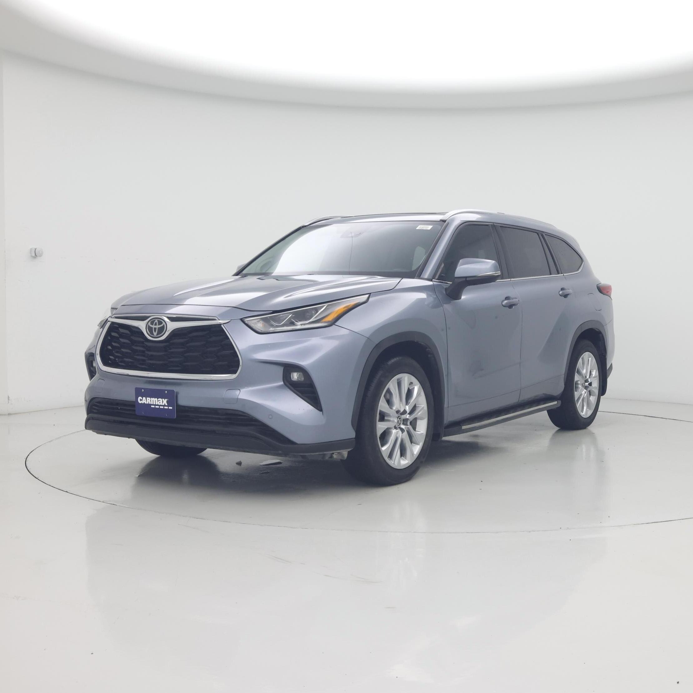 Thumbnail: 2022 Toyota Highlander - 4