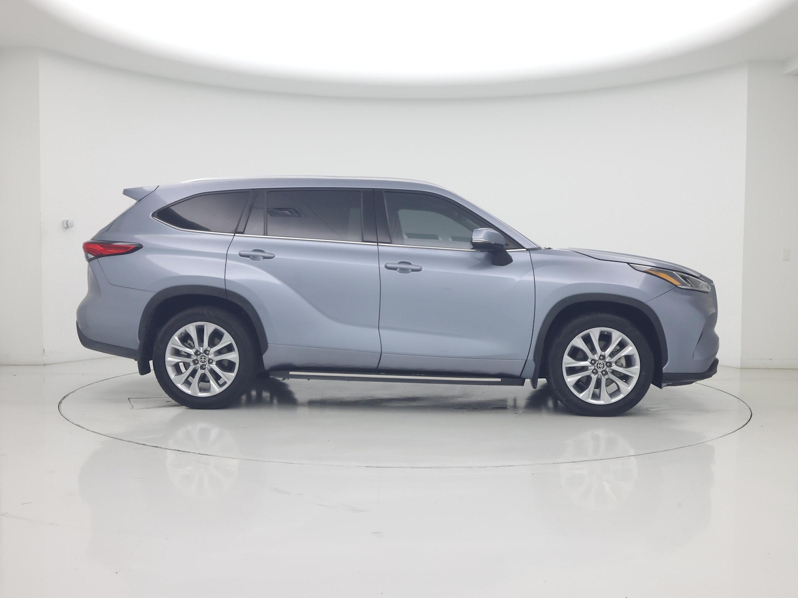 2022 Toyota Highlander Limited - Photo 8