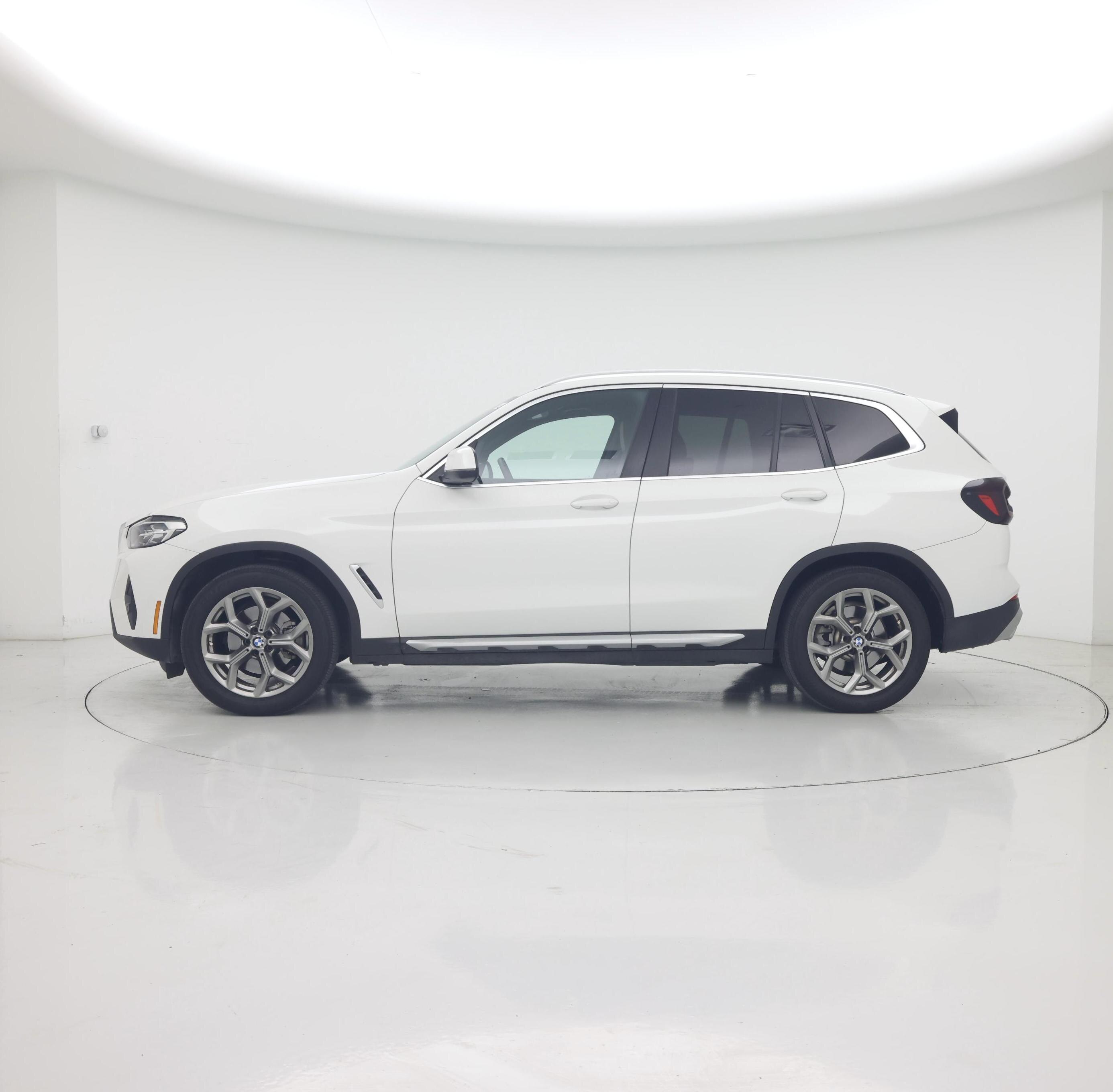 Thumbnail: 2023 BMW X3 - 3