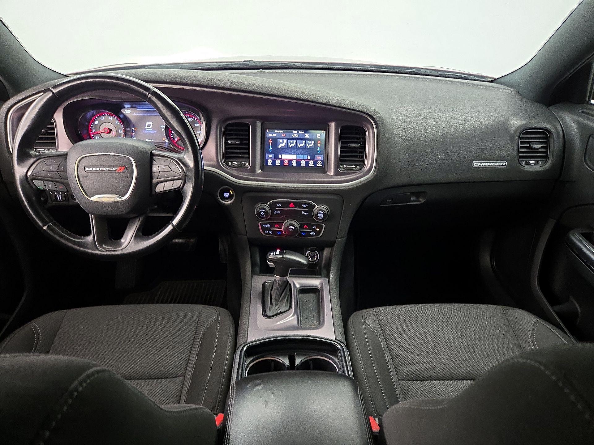 Thumbnail: 2019 Dodge Charger - 9
