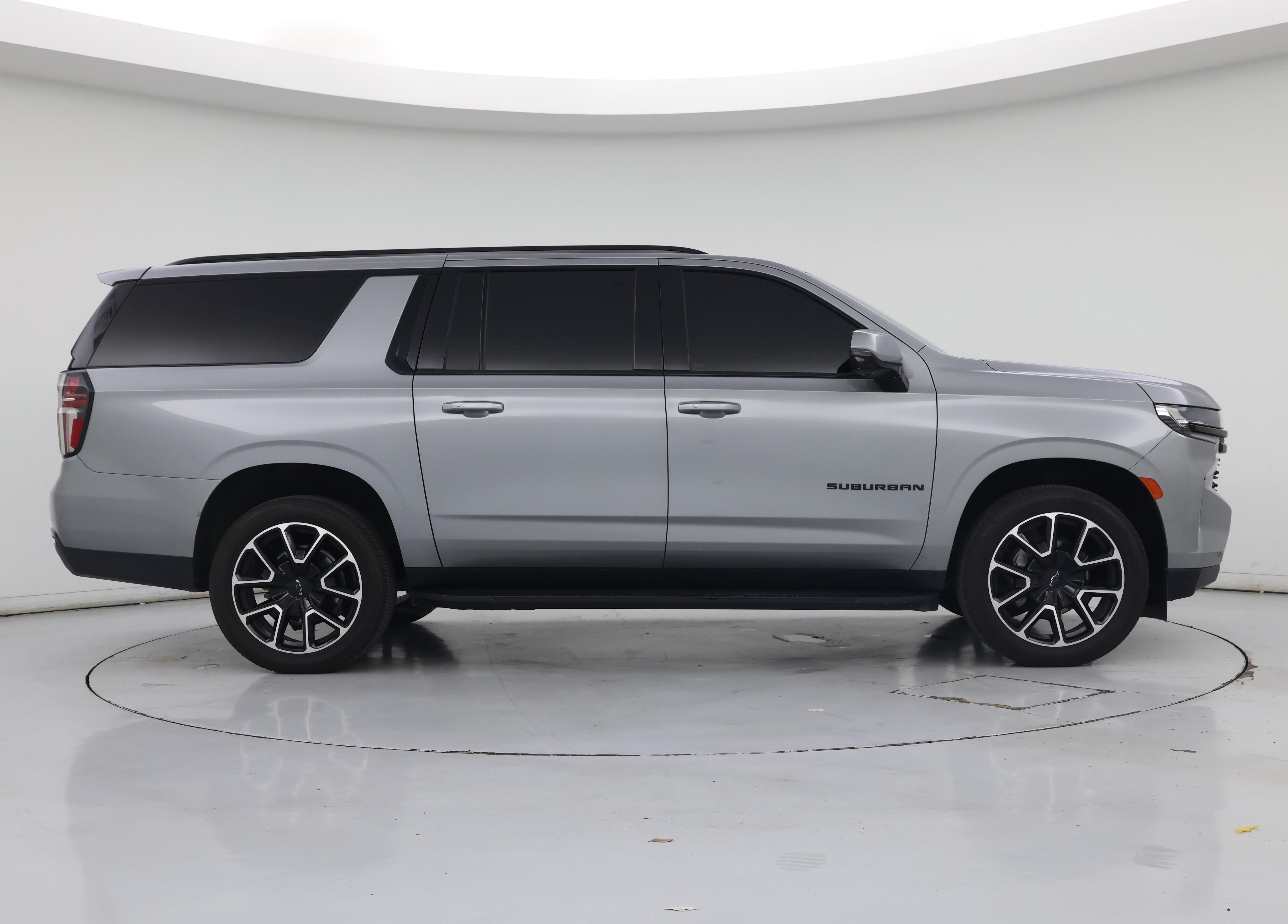 Thumbnail: 2024 Chevrolet Suburban - 7