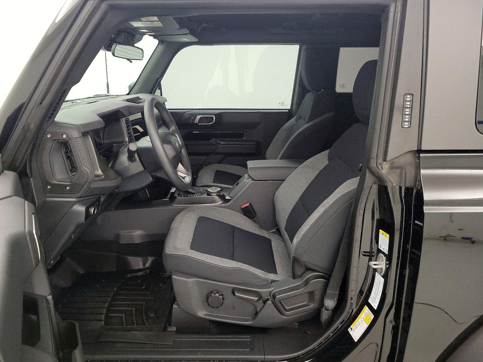 2025 Ford Bronco 2-Door Base - Photo 12